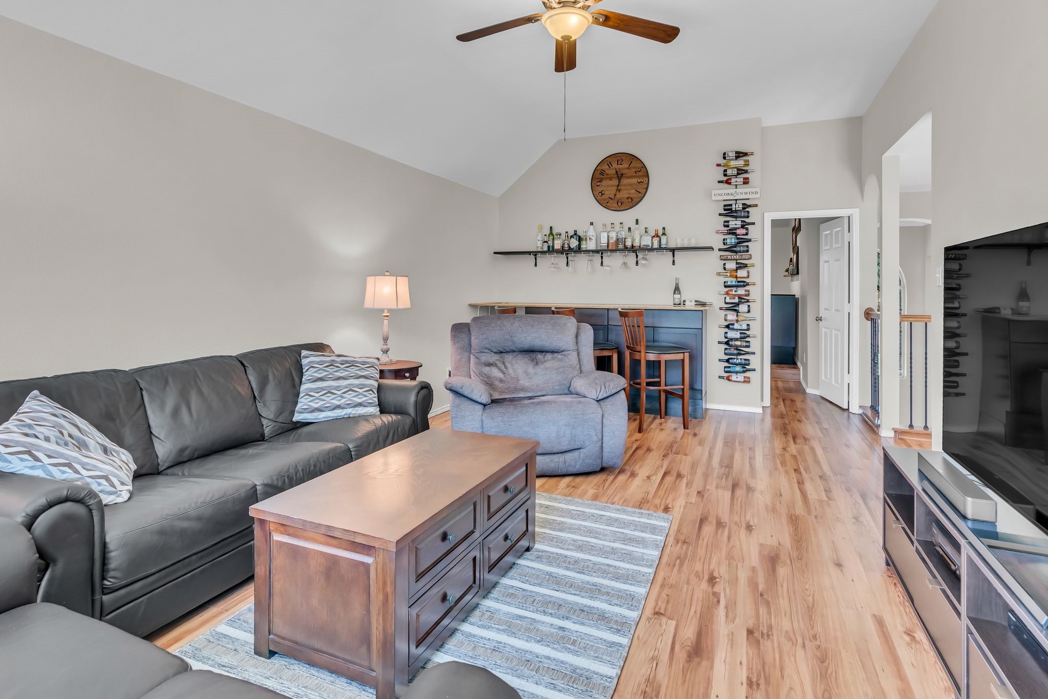 10216 Knights Court