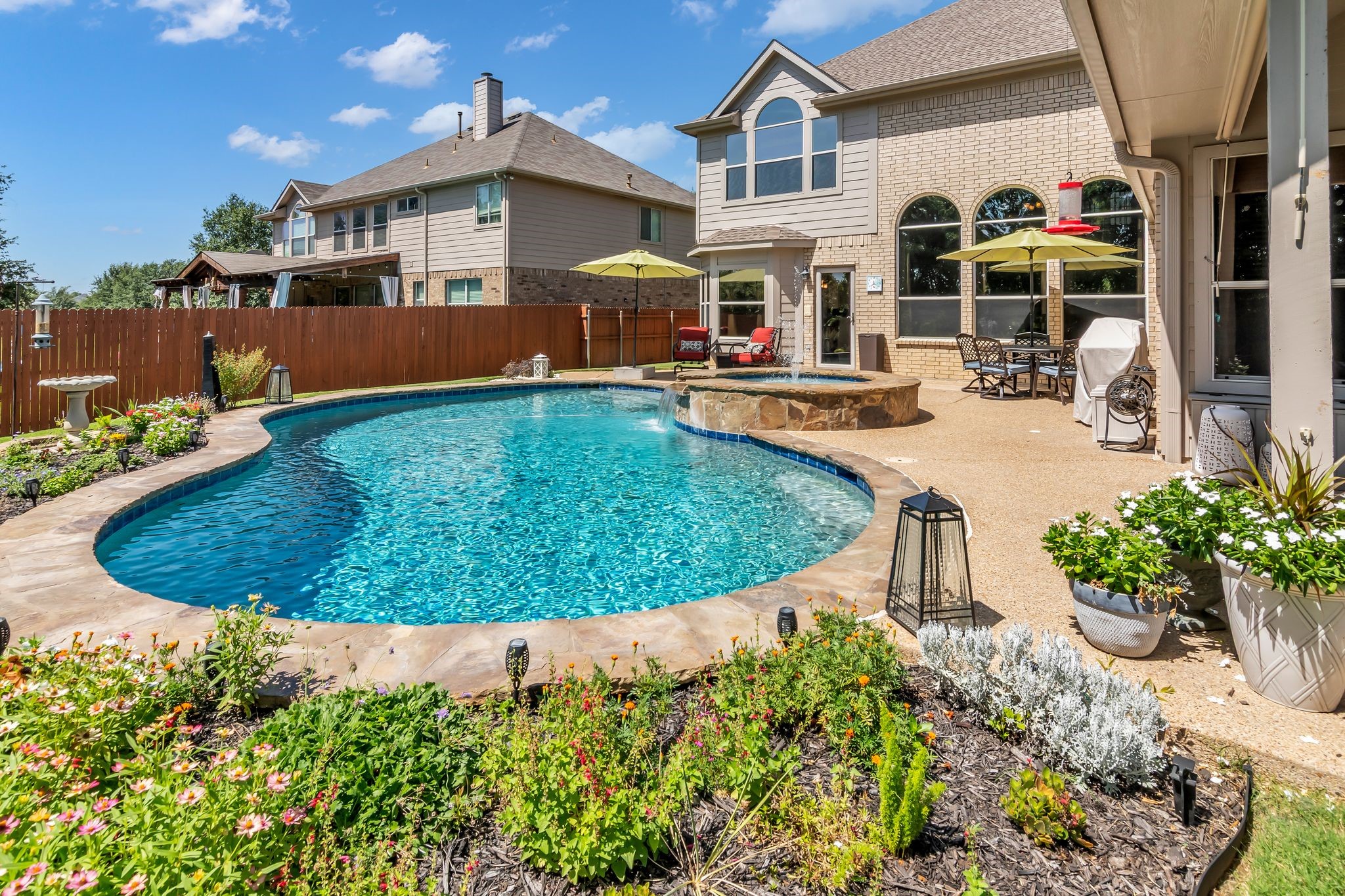 10216 Knights Court
