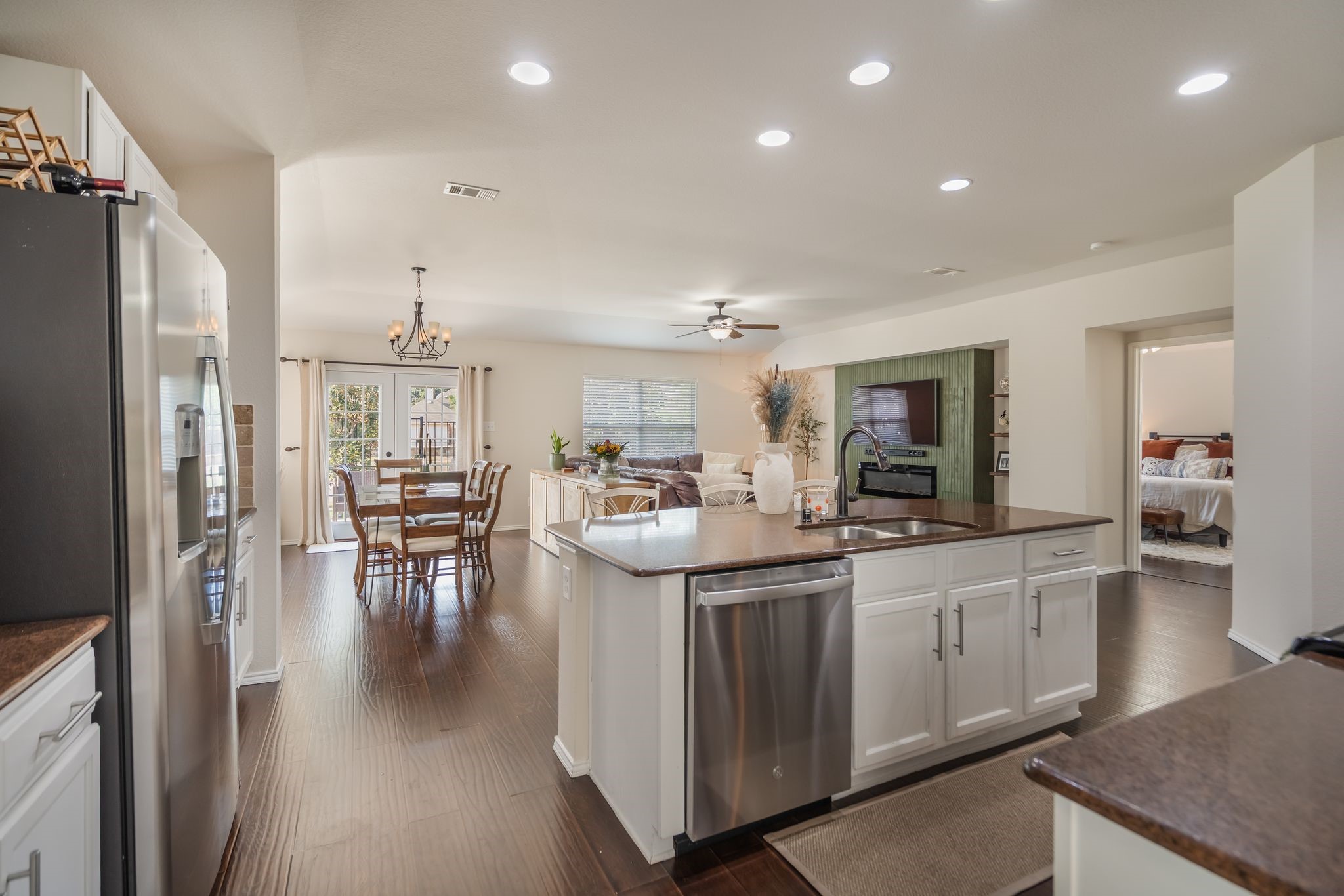 5933 Snow Creek Drive