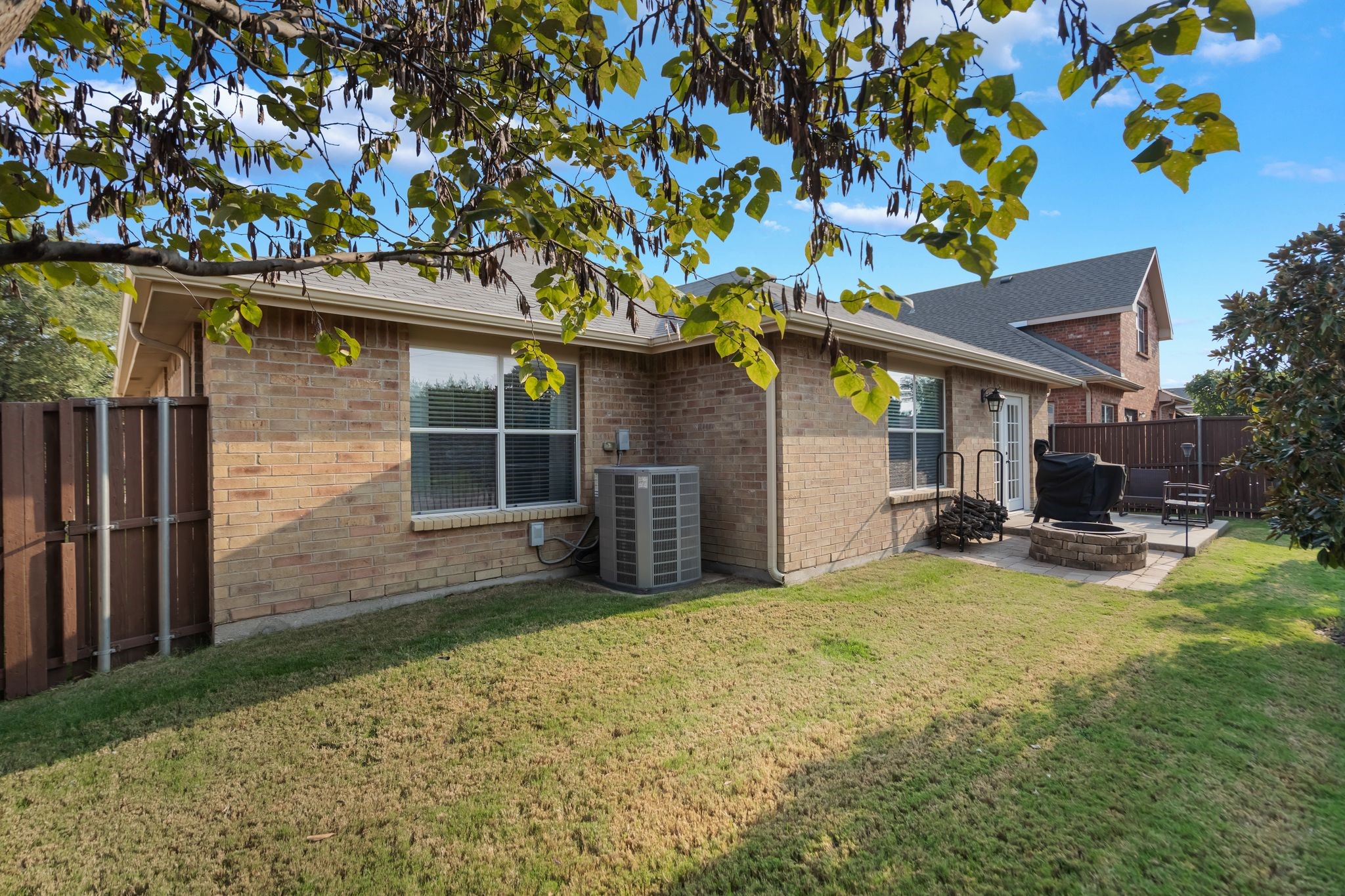 5933 Snow Creek Drive