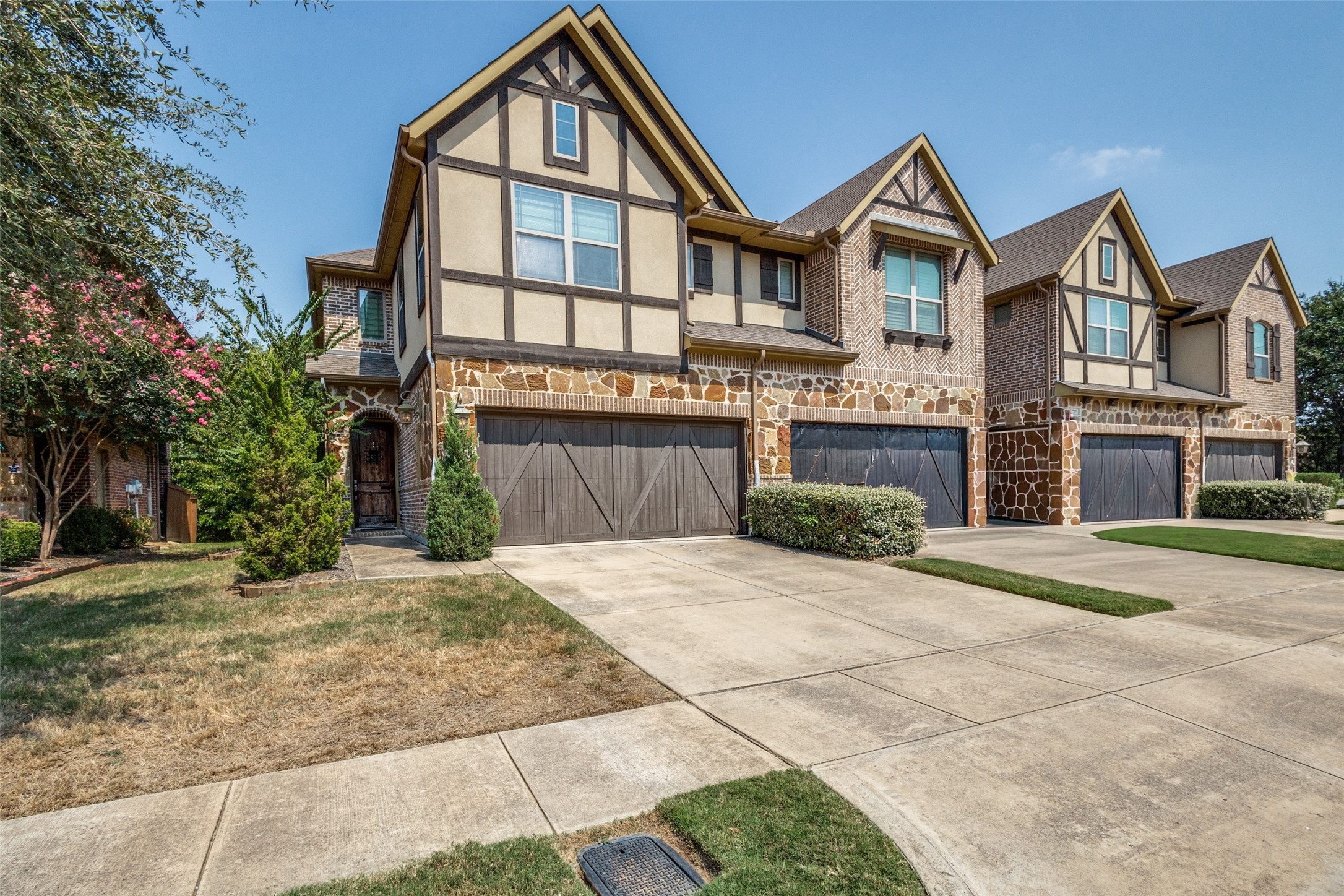 1011 Brook Hollow Drive