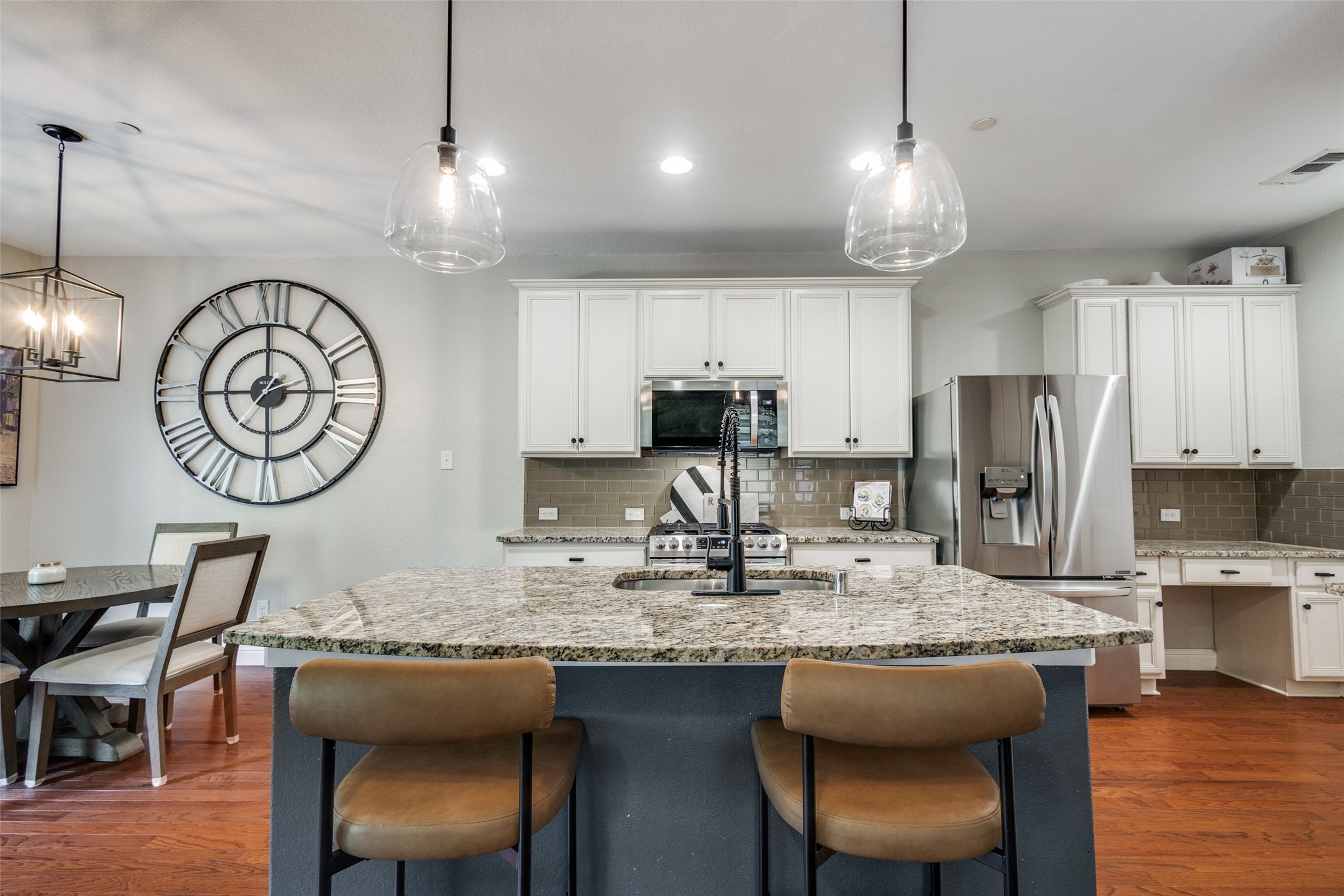 1011 Brook Hollow Drive