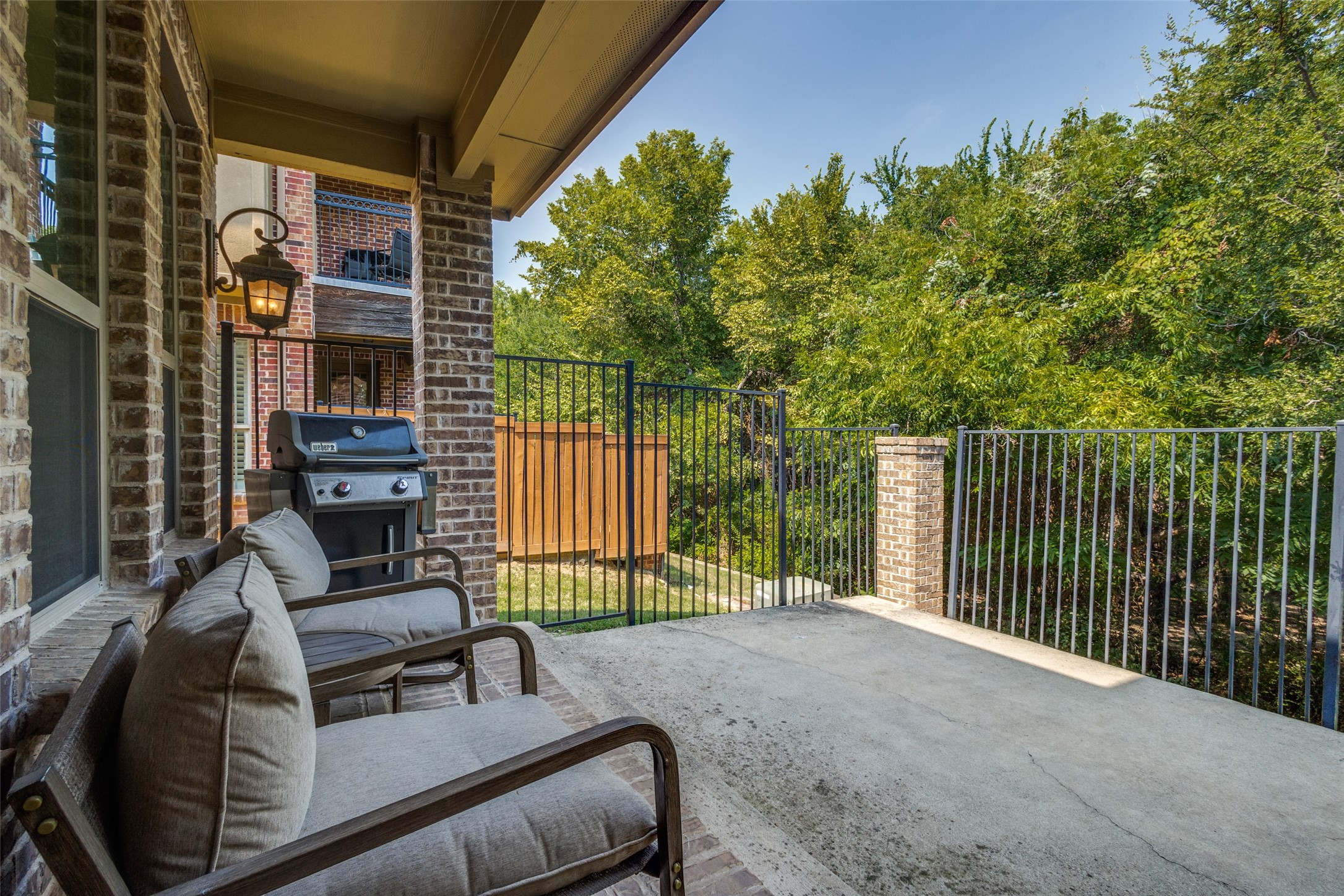 1011 Brook Hollow Drive