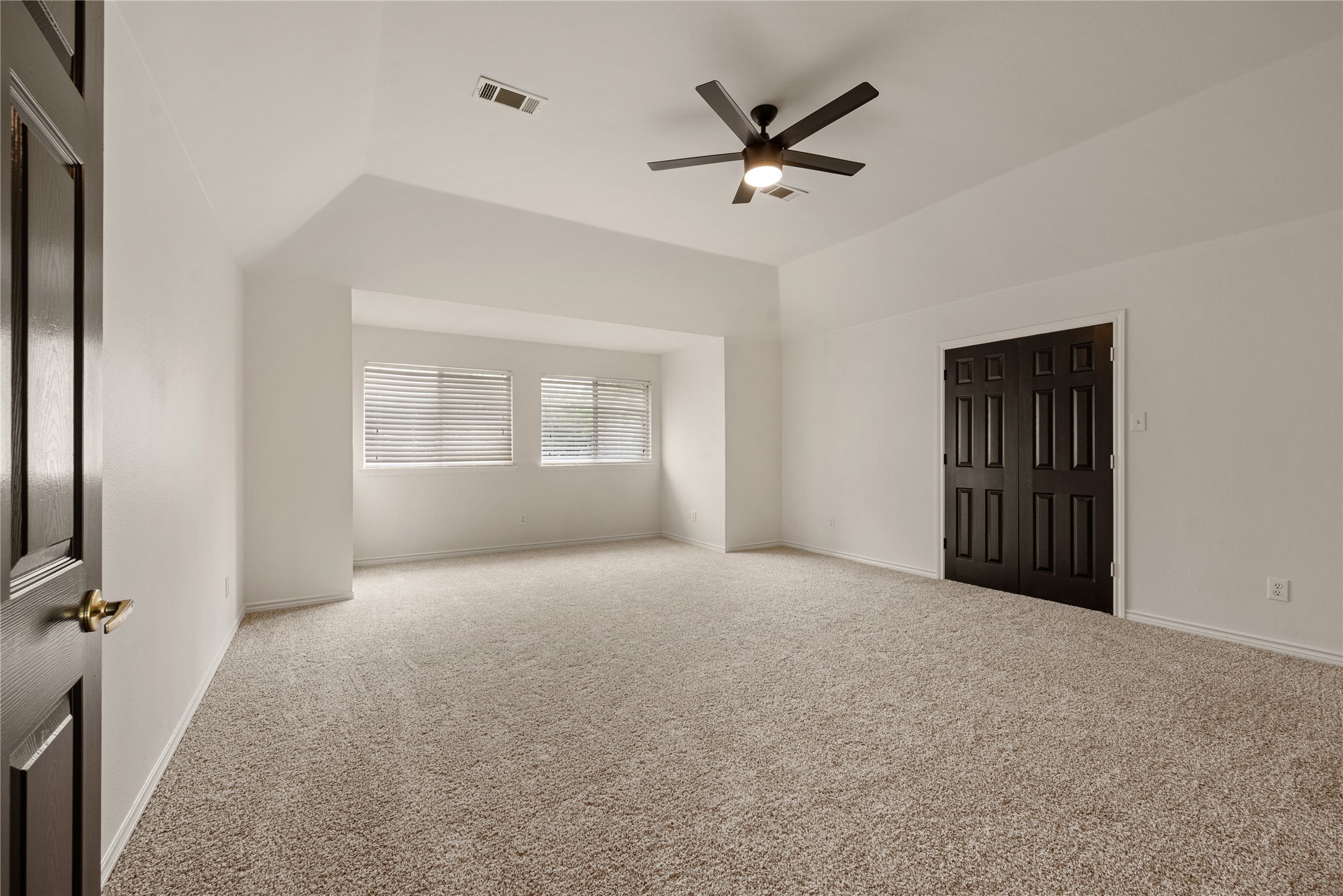 2101 Tarrant Lane