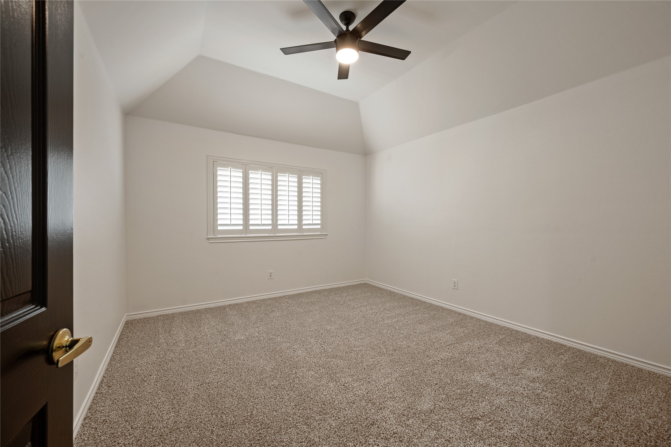 2101 Tarrant Lane
