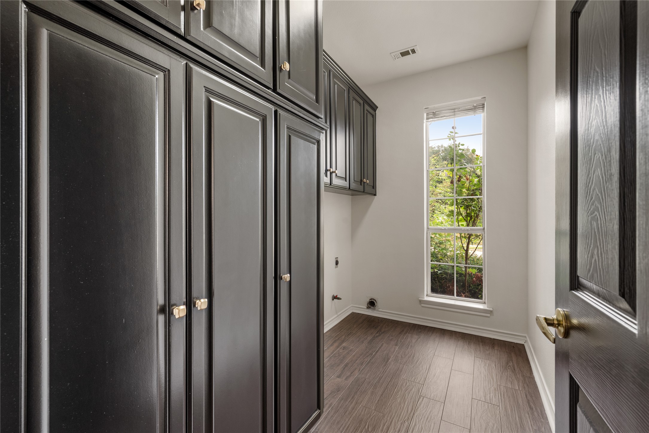2101 Tarrant Lane