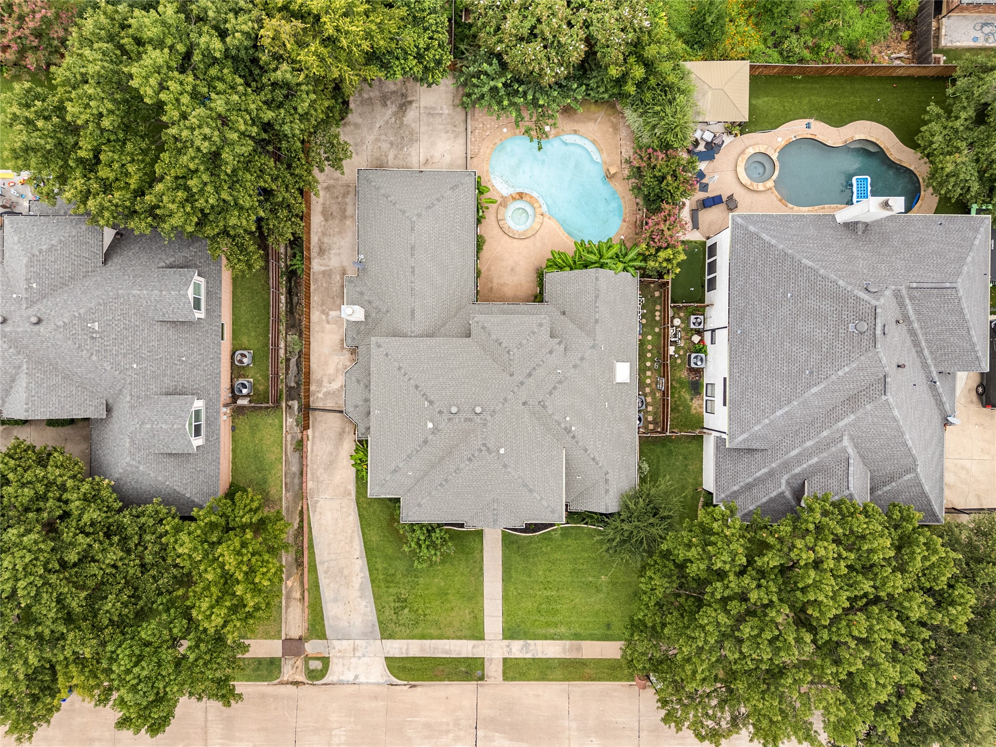 2101 Tarrant Lane