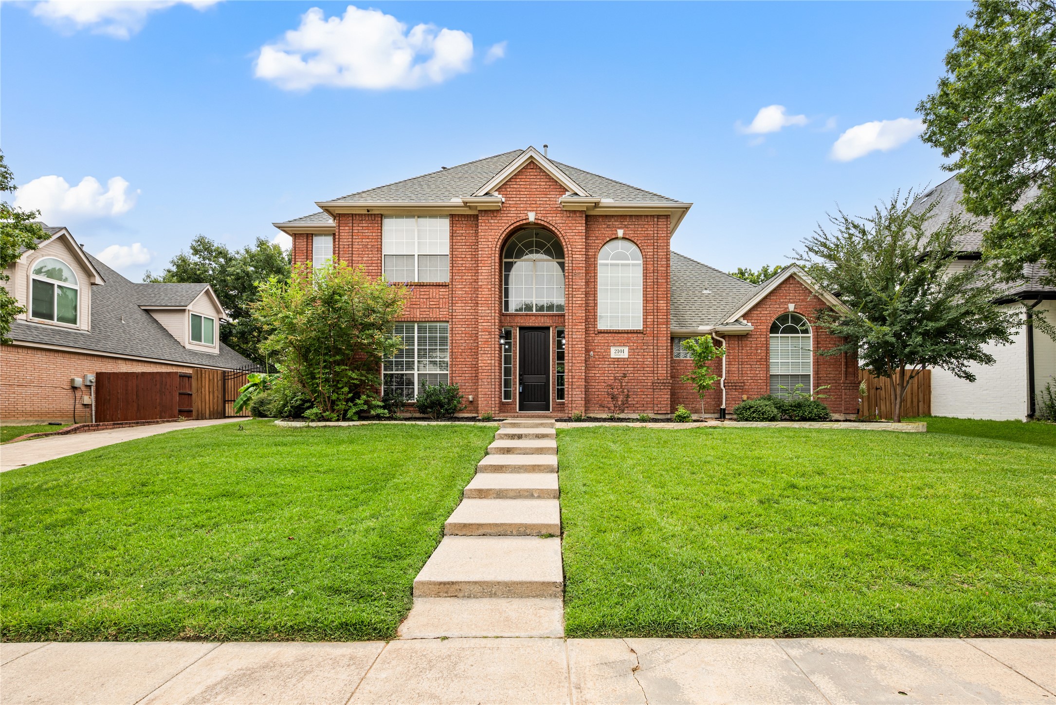 2101 Tarrant Lane
