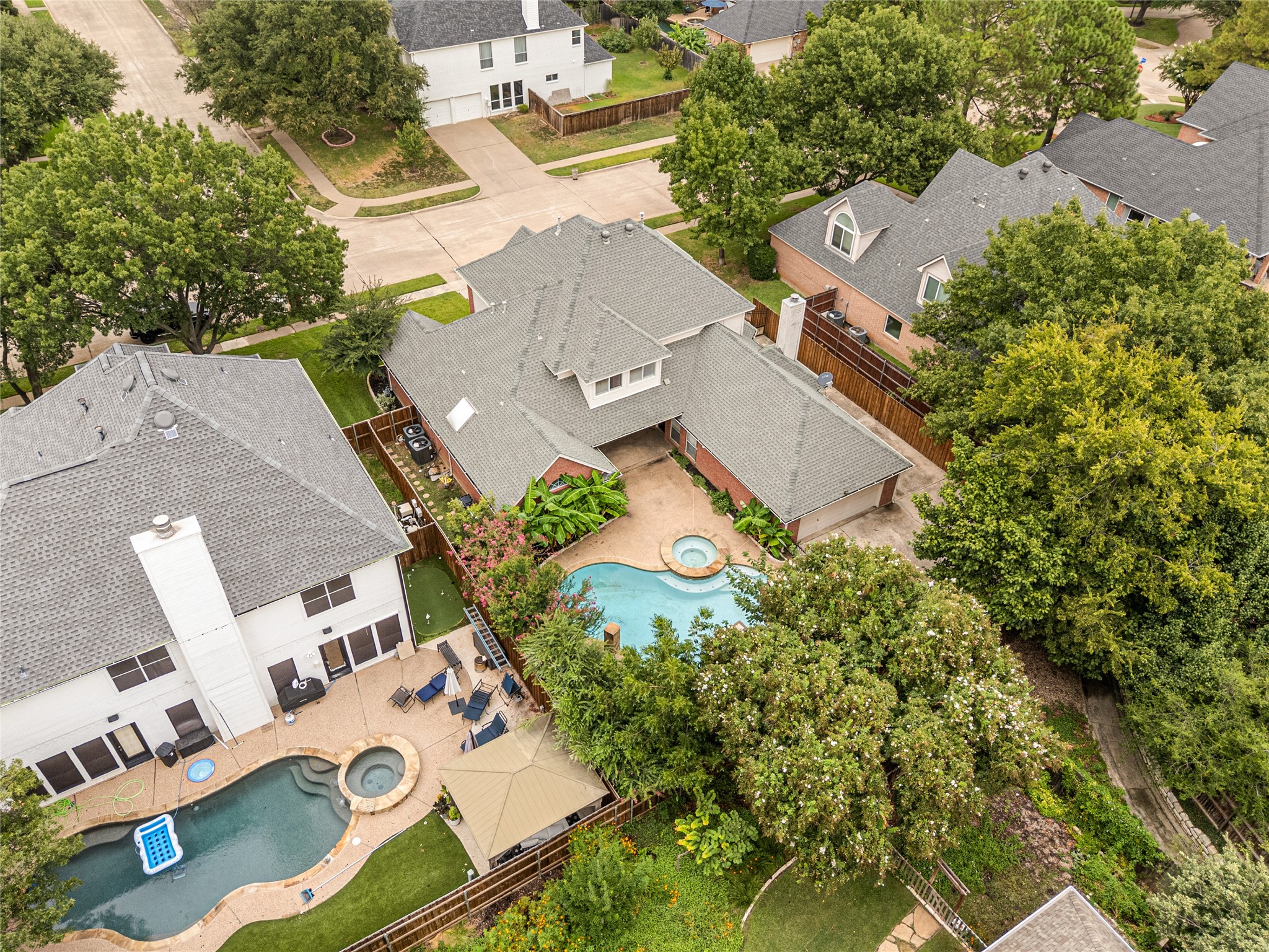 2101 Tarrant Lane