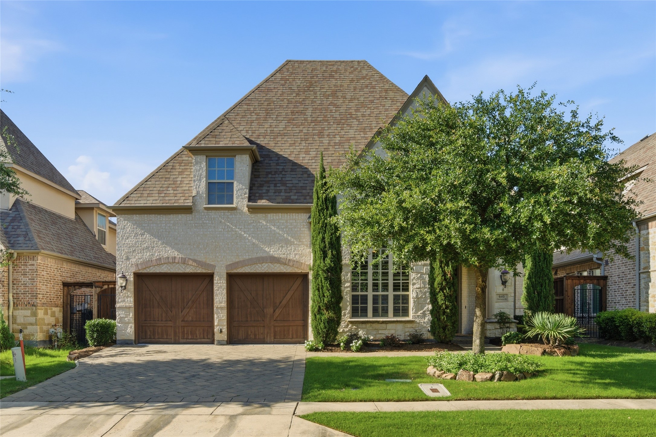 645 Clearwater Drive