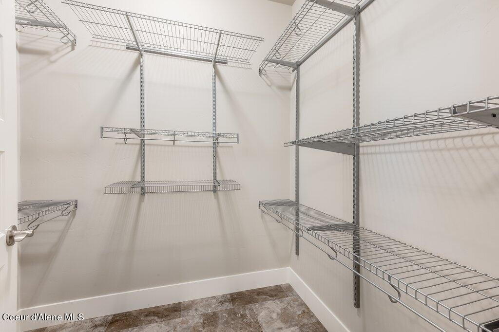 8042 N HIBISCUS LN, Coeur d'Alene