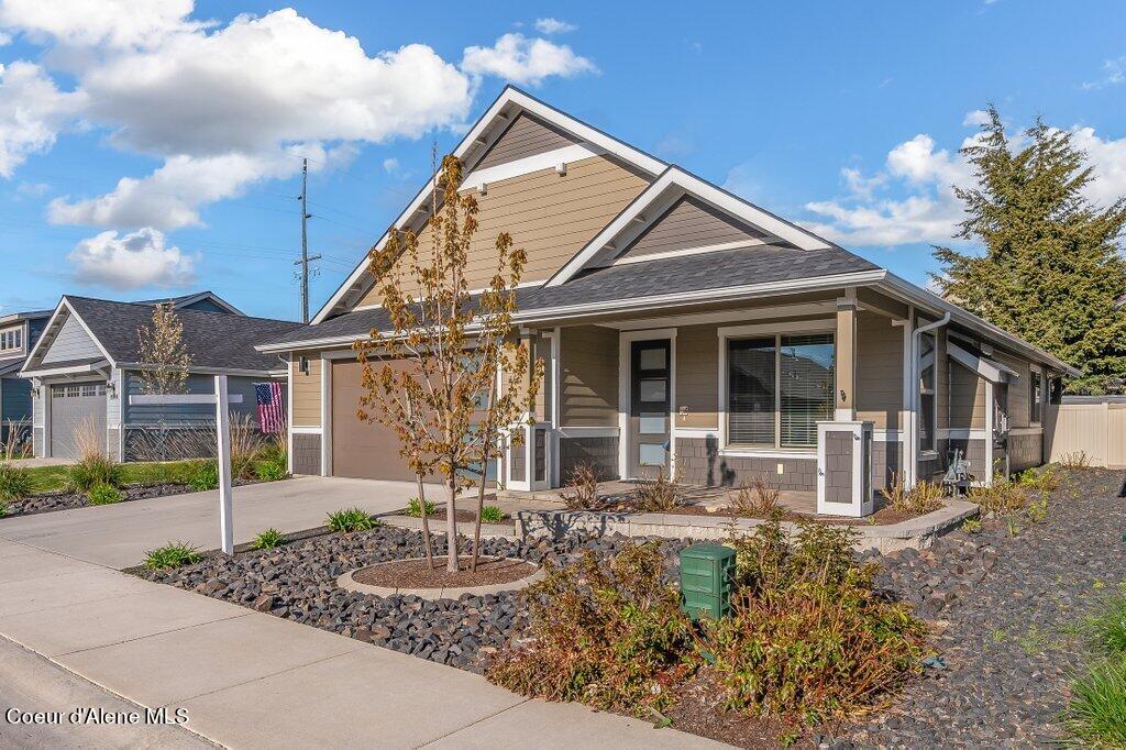 8042 N HIBISCUS LN, Coeur d'Alene