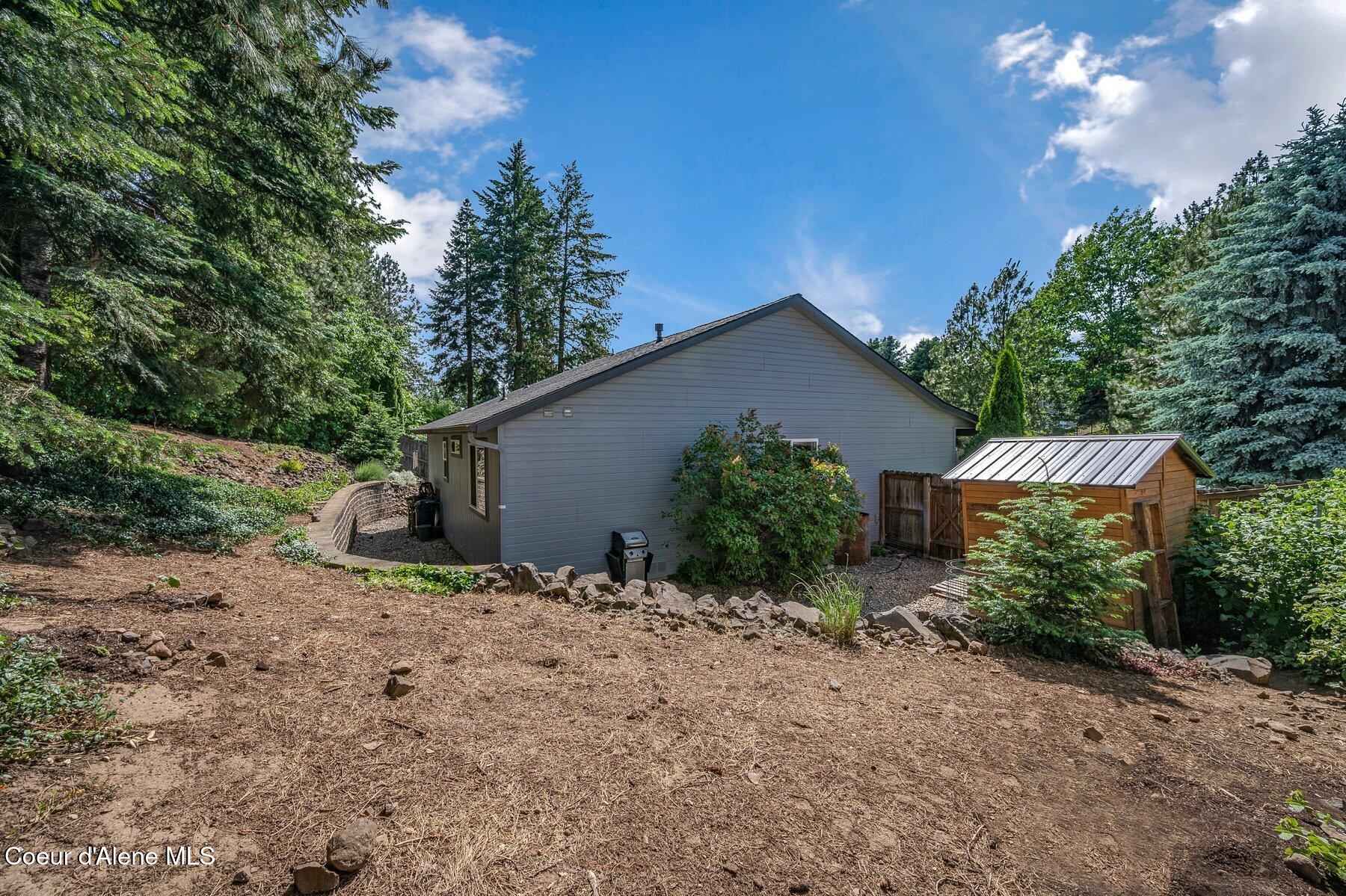 8562 N AUDUBON DR