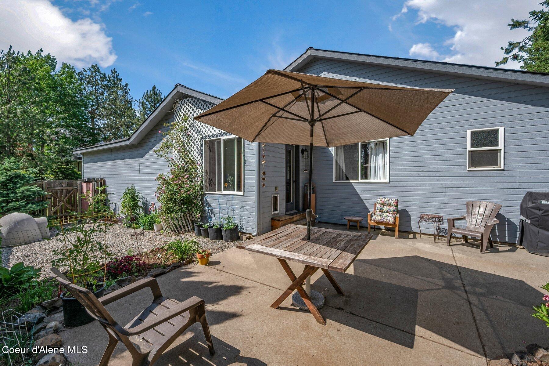 8562 N AUDUBON DR
