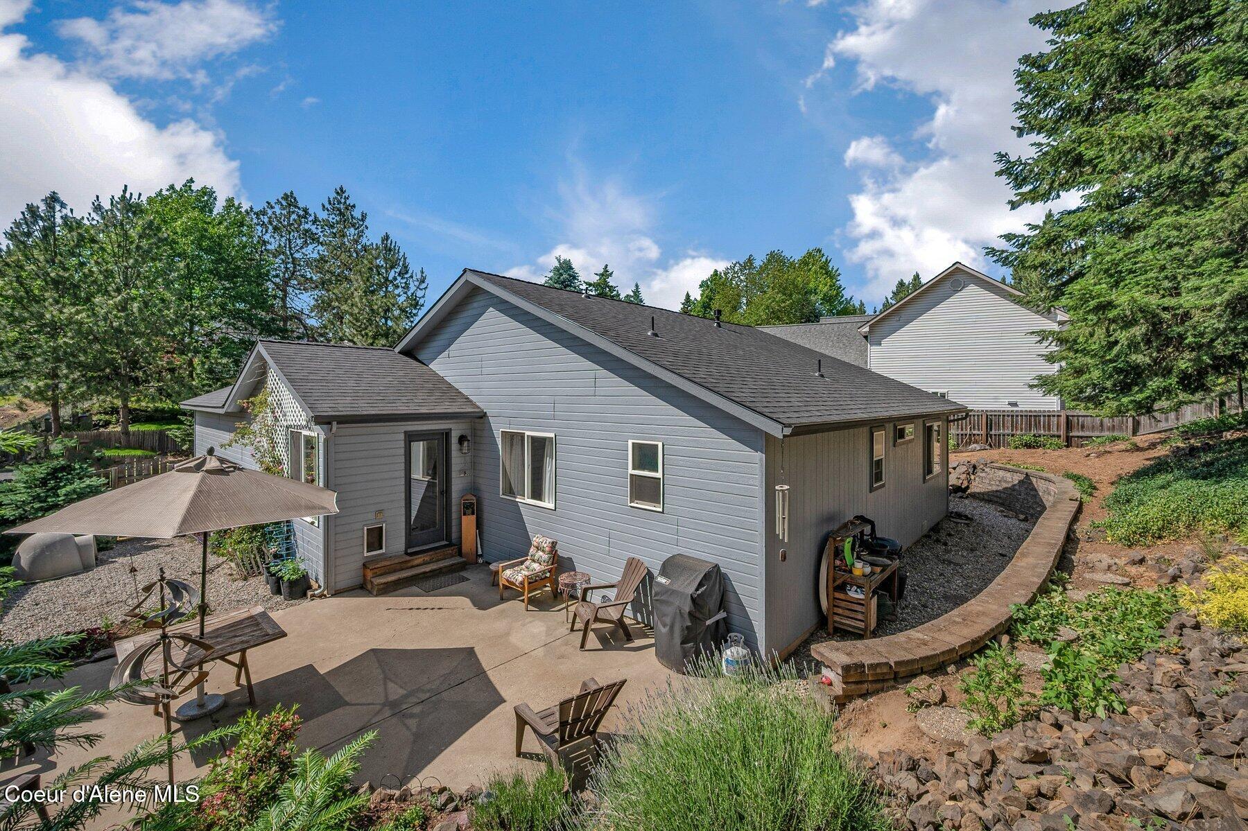 8562 N AUDUBON DR