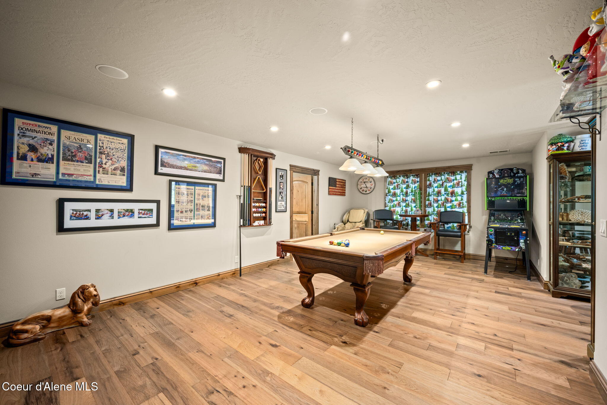 1609 E Amulet Cir