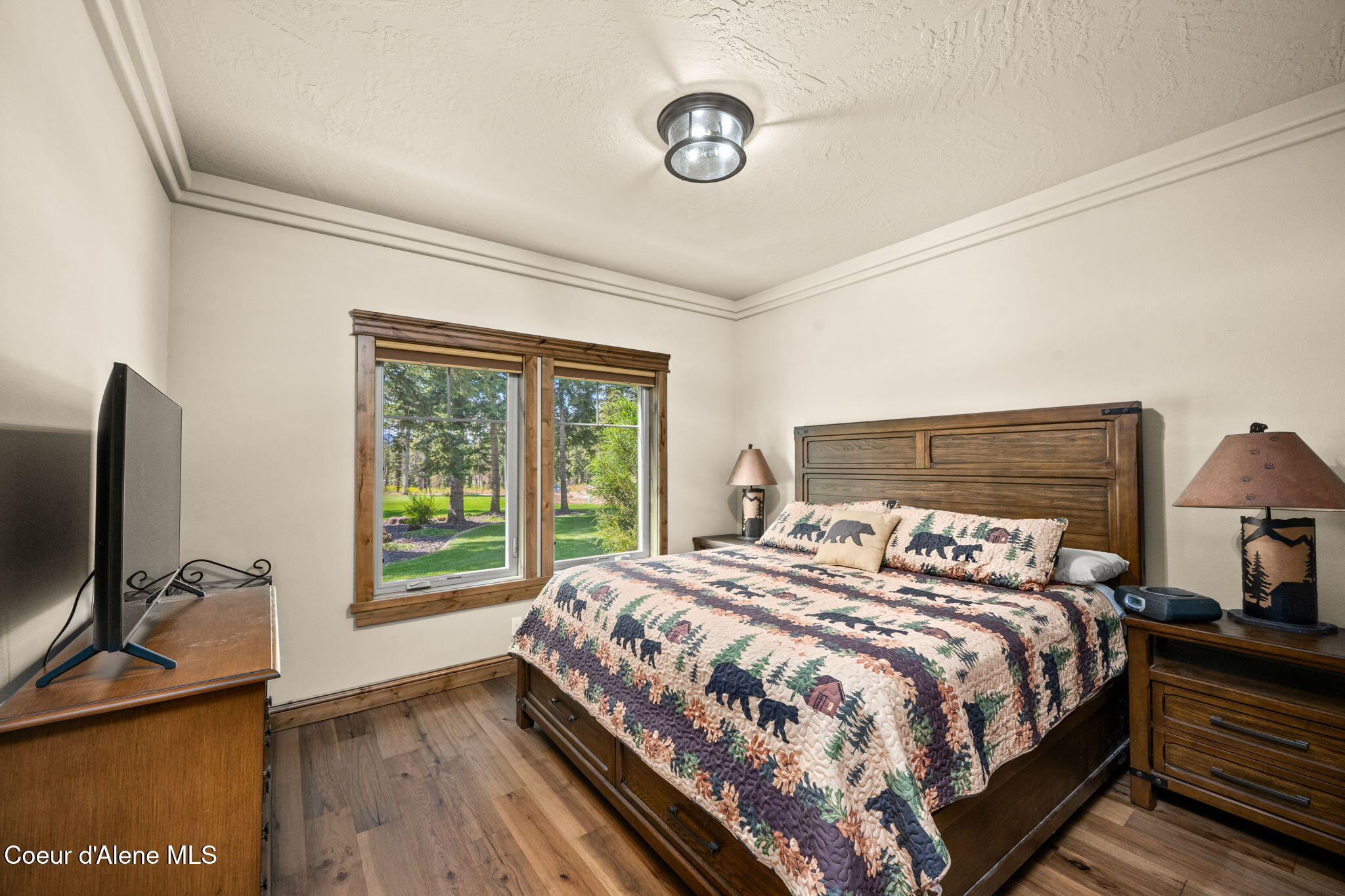 1609 E Amulet Cir