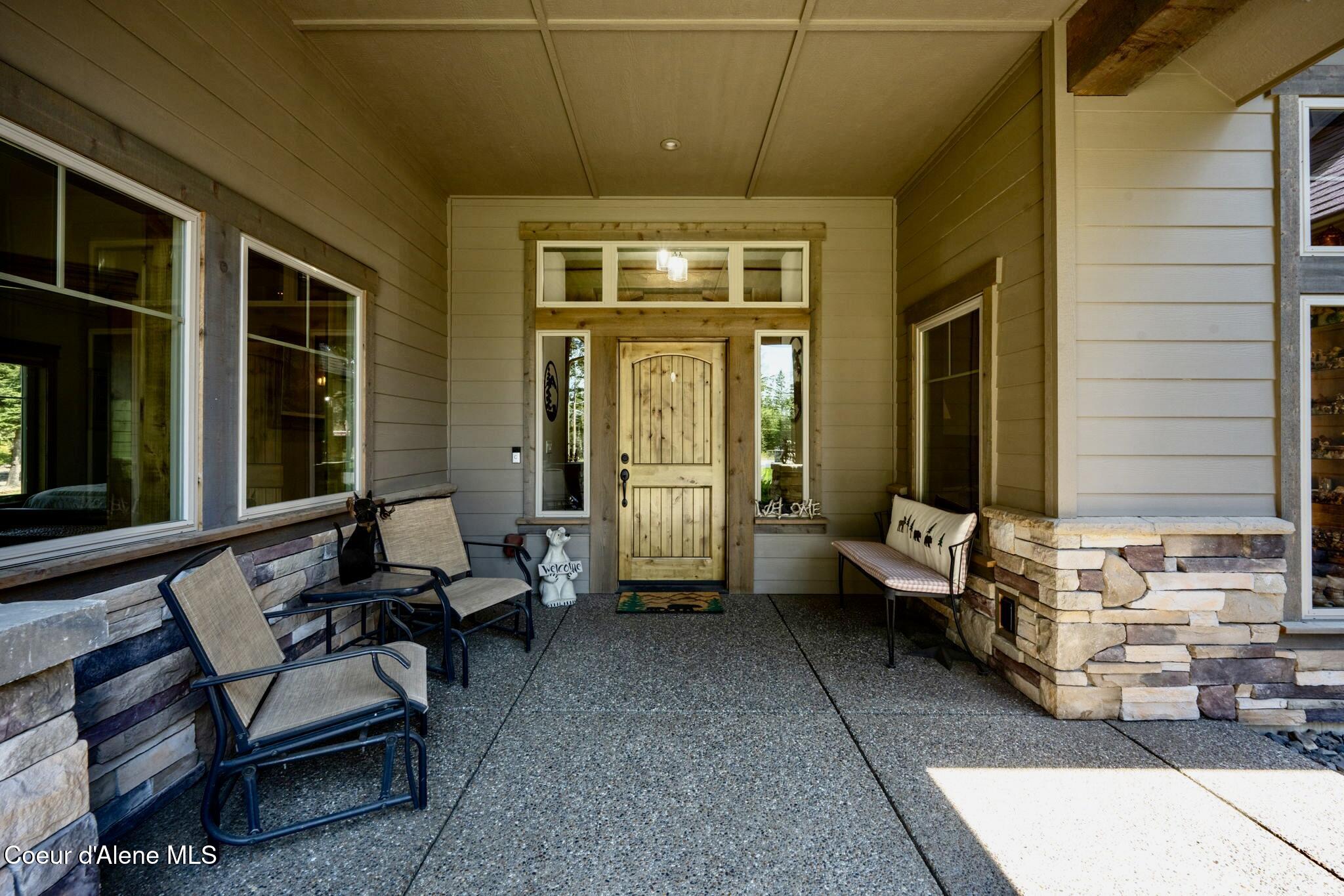 1609 E Amulet Cir