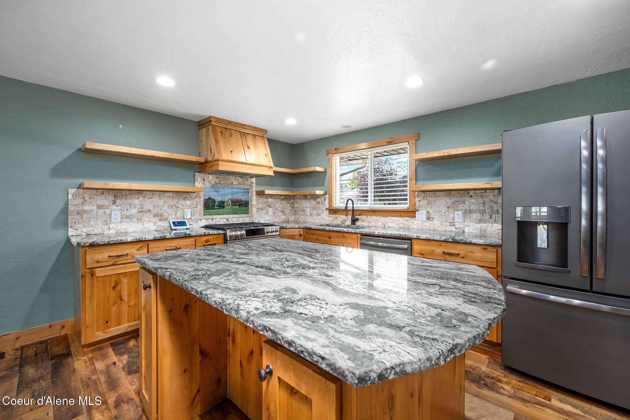 307 Woodland Dr