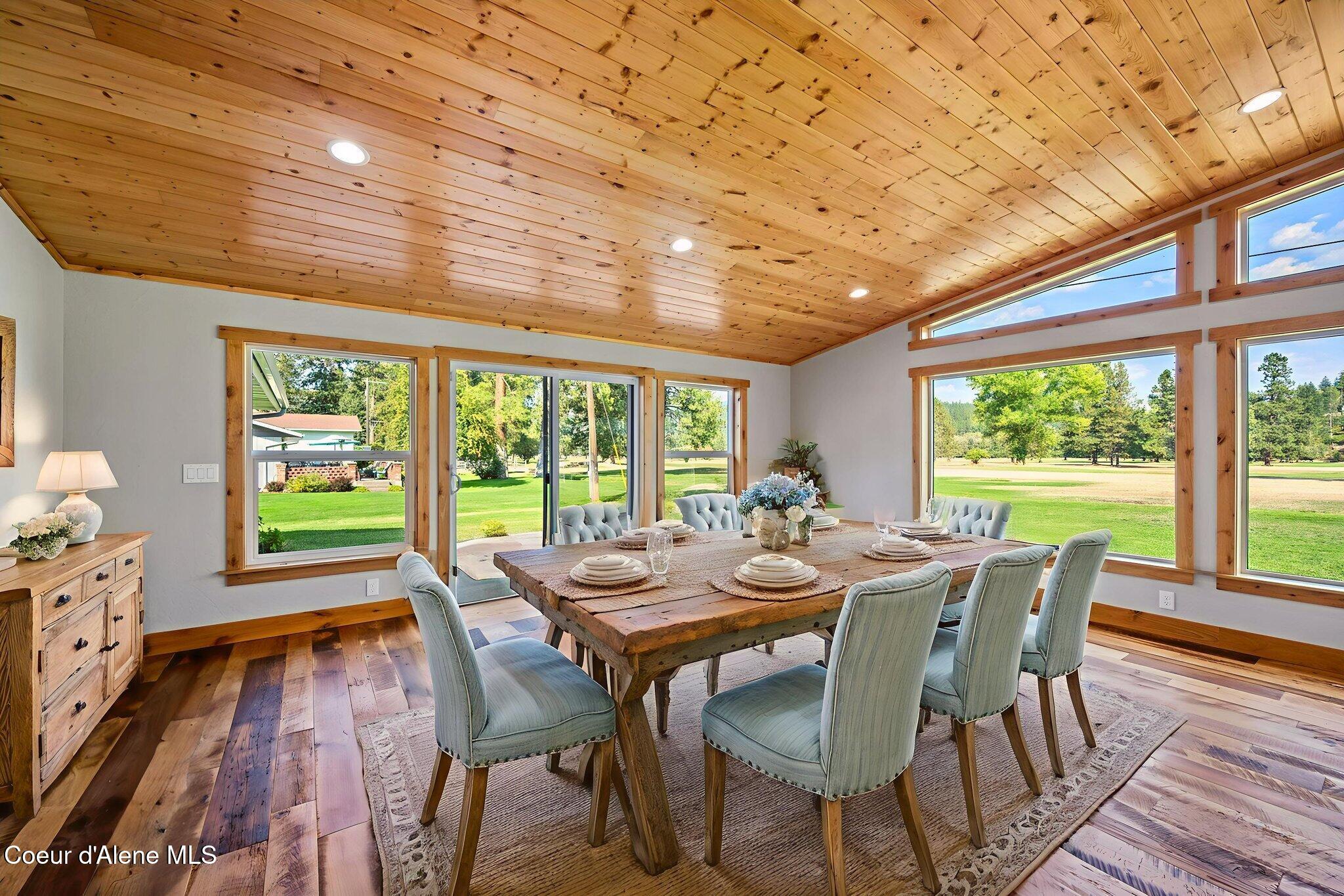 307 Woodland Dr