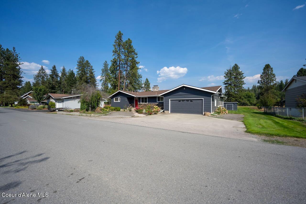 307 Woodland Dr