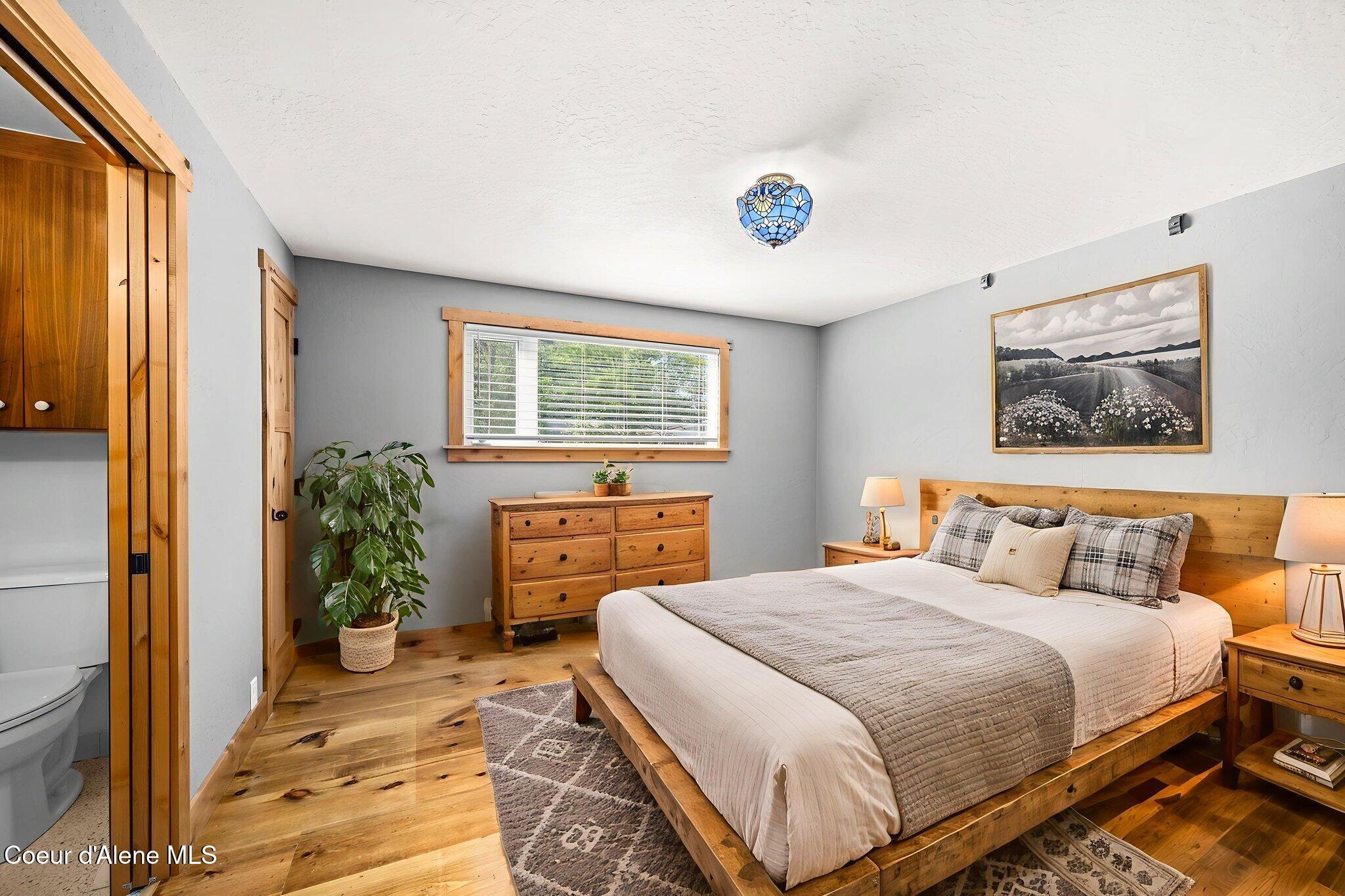 307 Woodland Dr