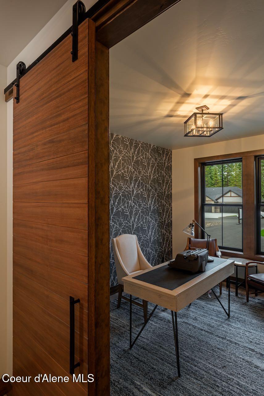 L3 B1 N Mountain View Rd