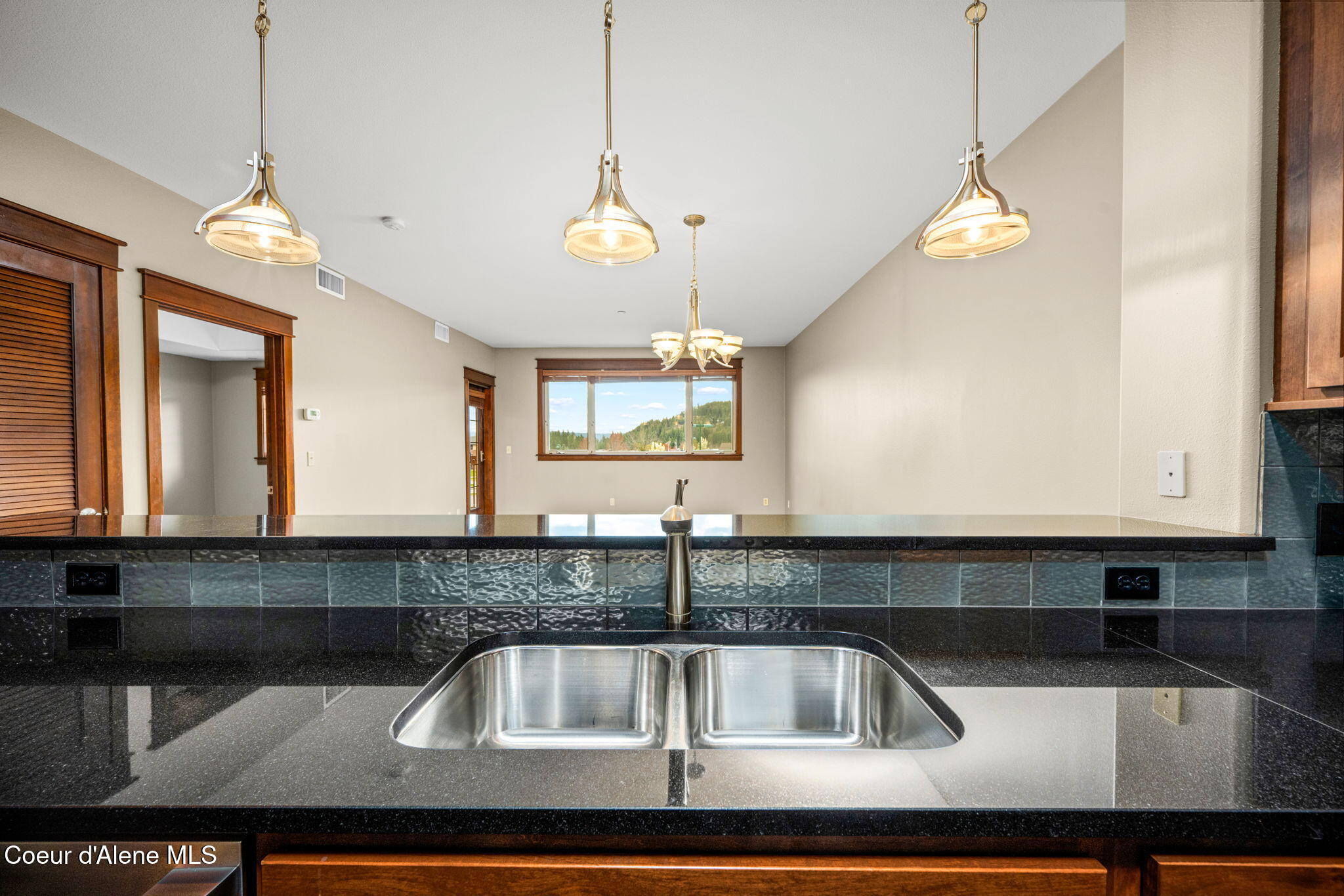 2050 N Main St, 207, Coeur d'Alene Unit: 207
