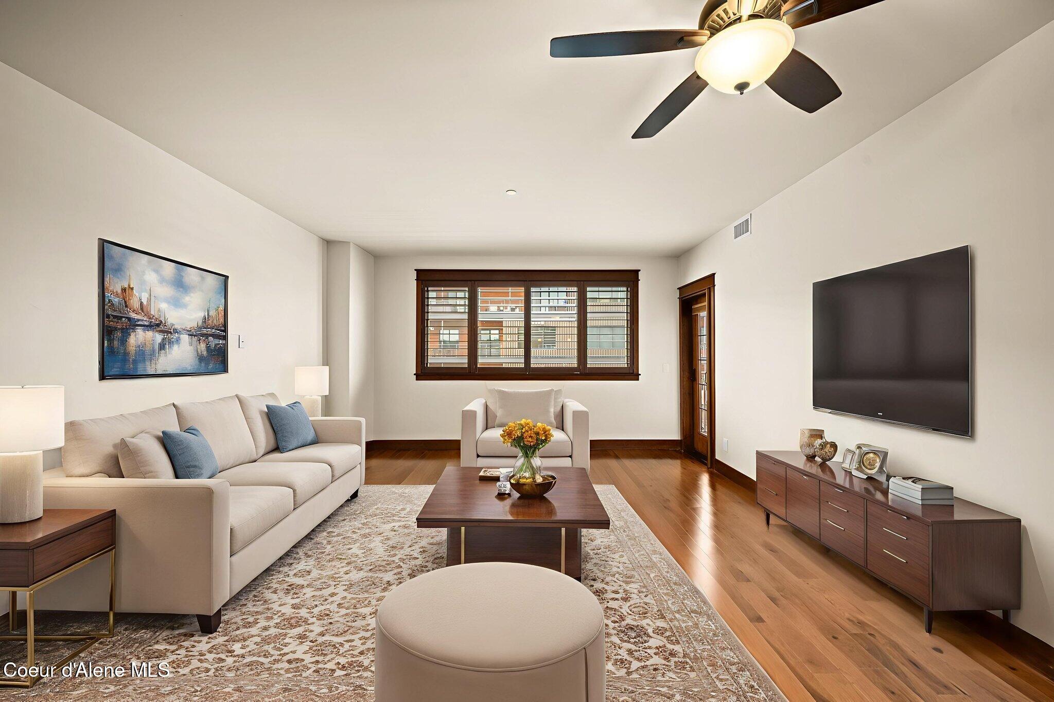 2050 N Main ST, 202, Coeur d'Alene Unit: 202