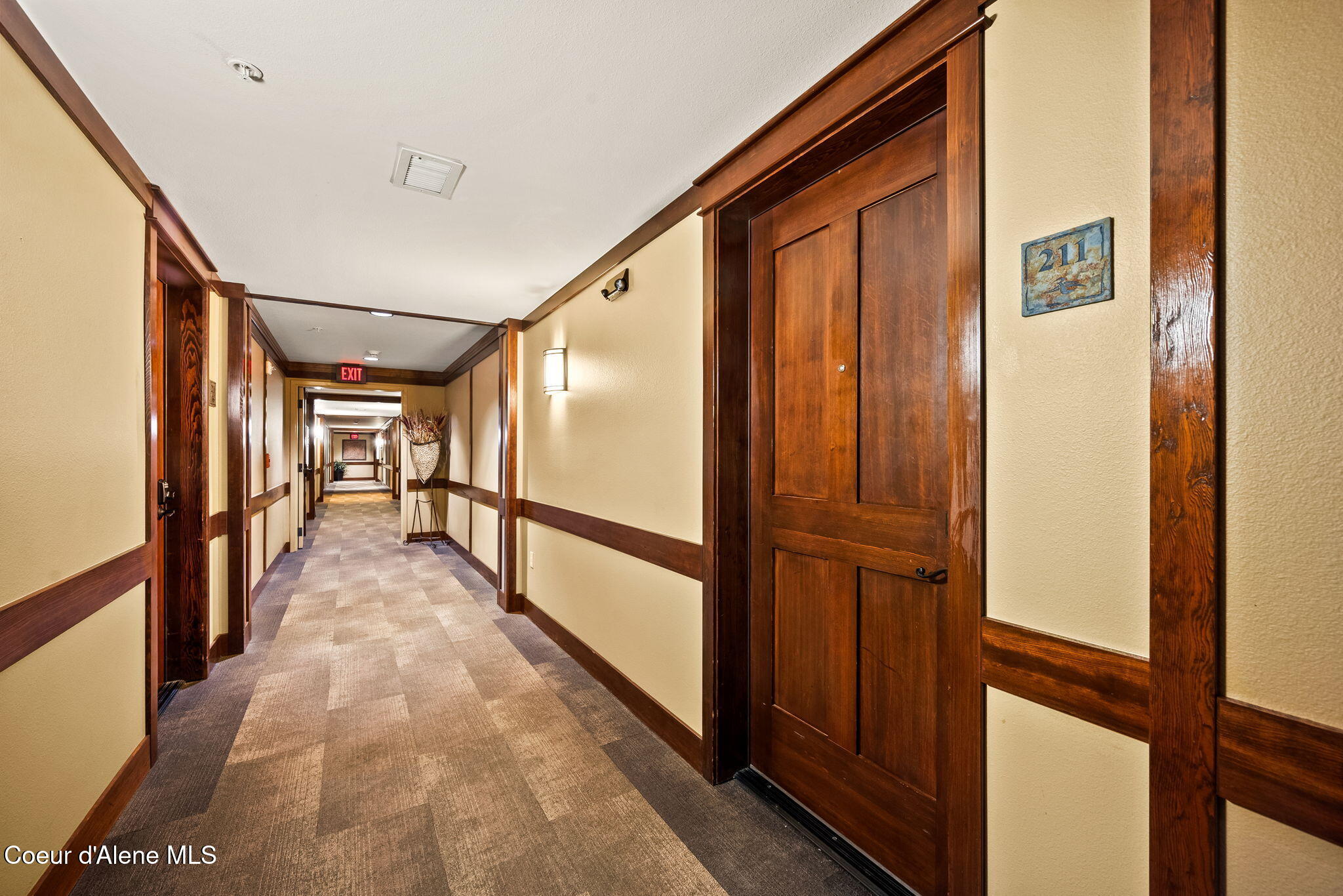 2050 N Main ST, 211, Coeur d'Alene Unit: 211