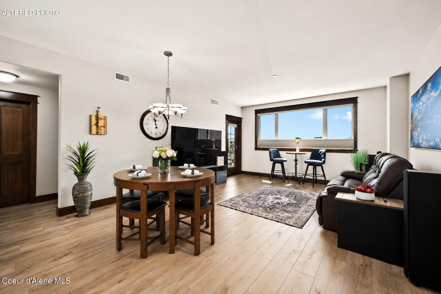 2050 N Main ST, 211, Coeur d'Alene Unit: 211