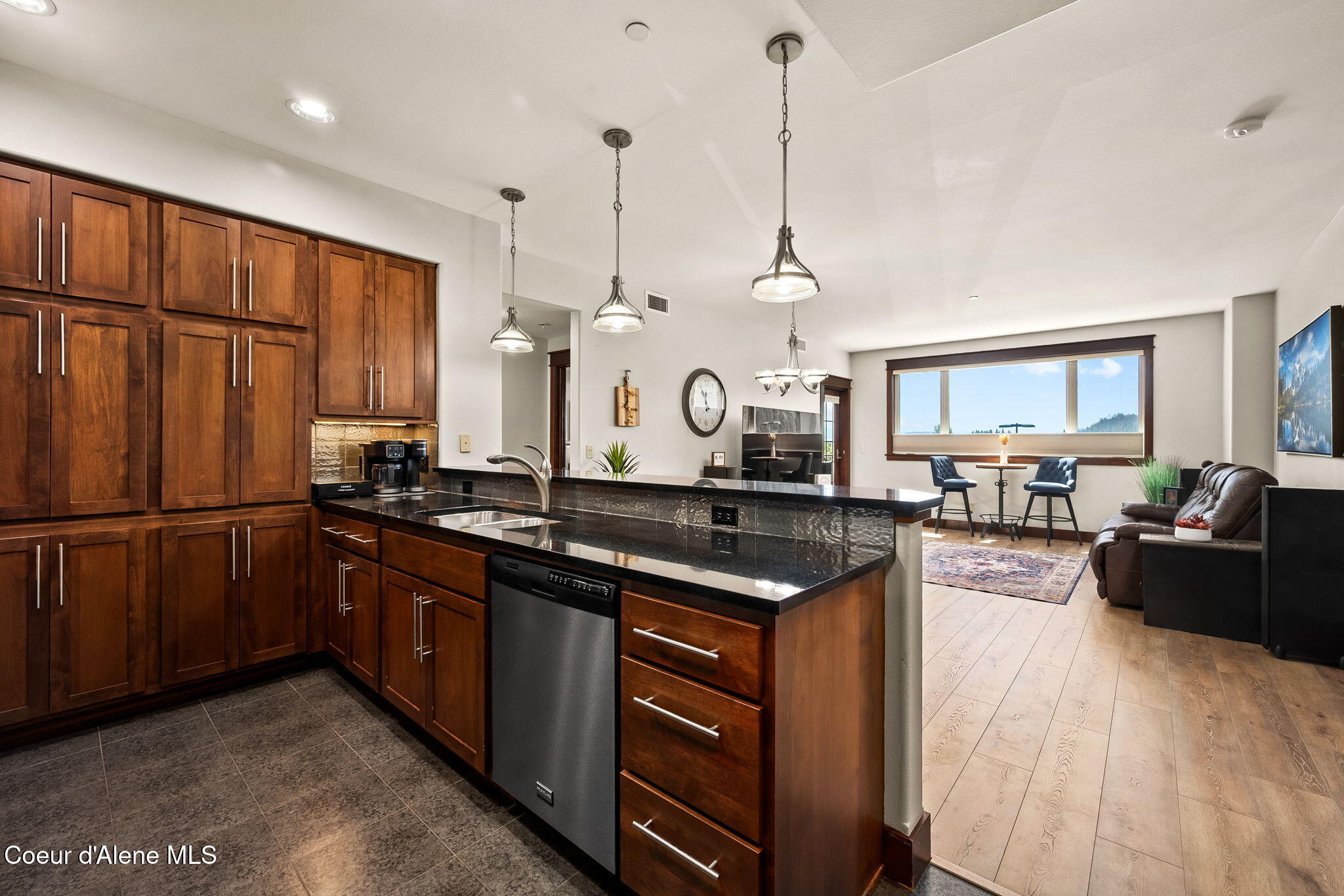 2050 N Main ST, 211, Coeur d'Alene Unit: 211