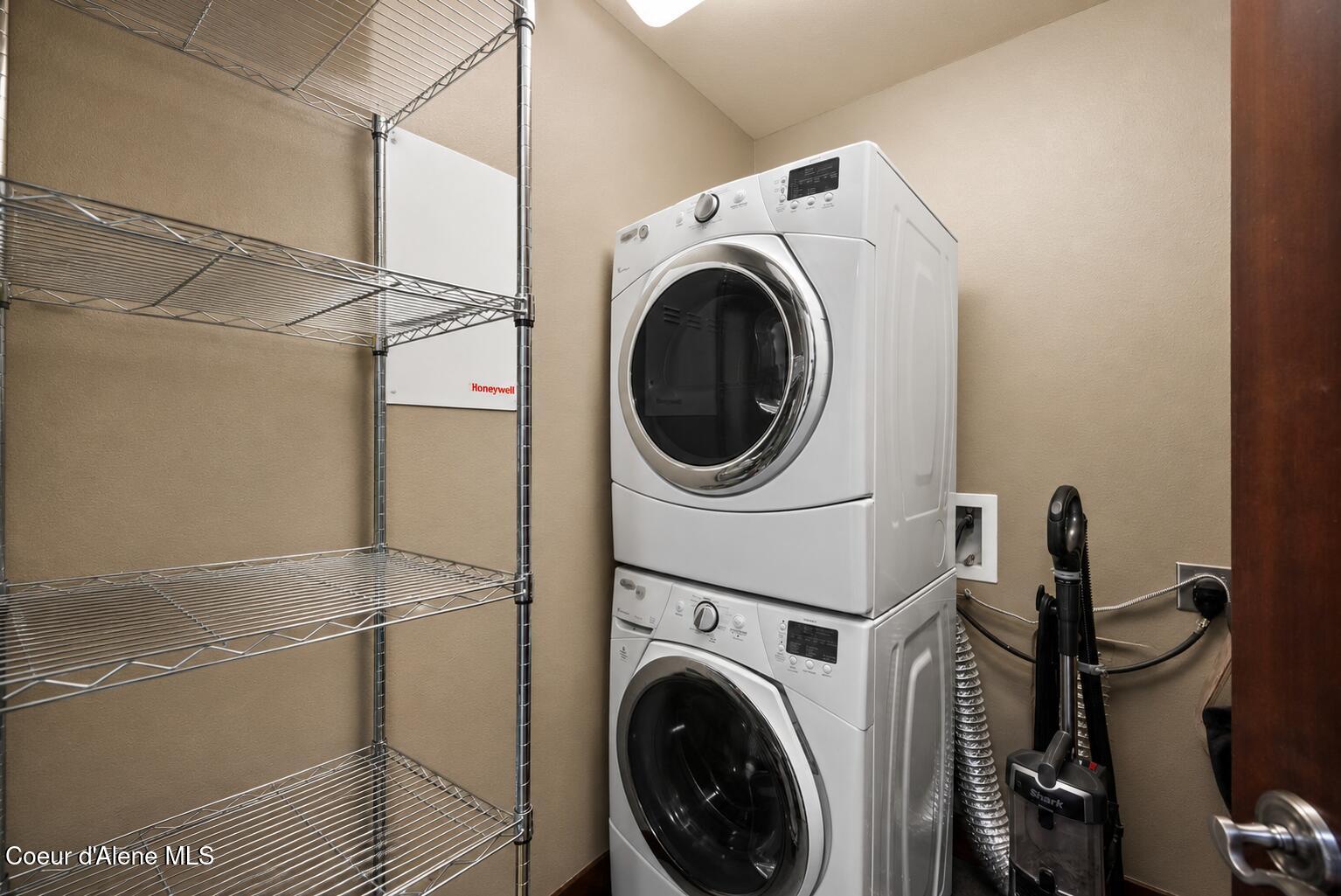 2050 N Main ST, 211, Coeur d'Alene Unit: 211