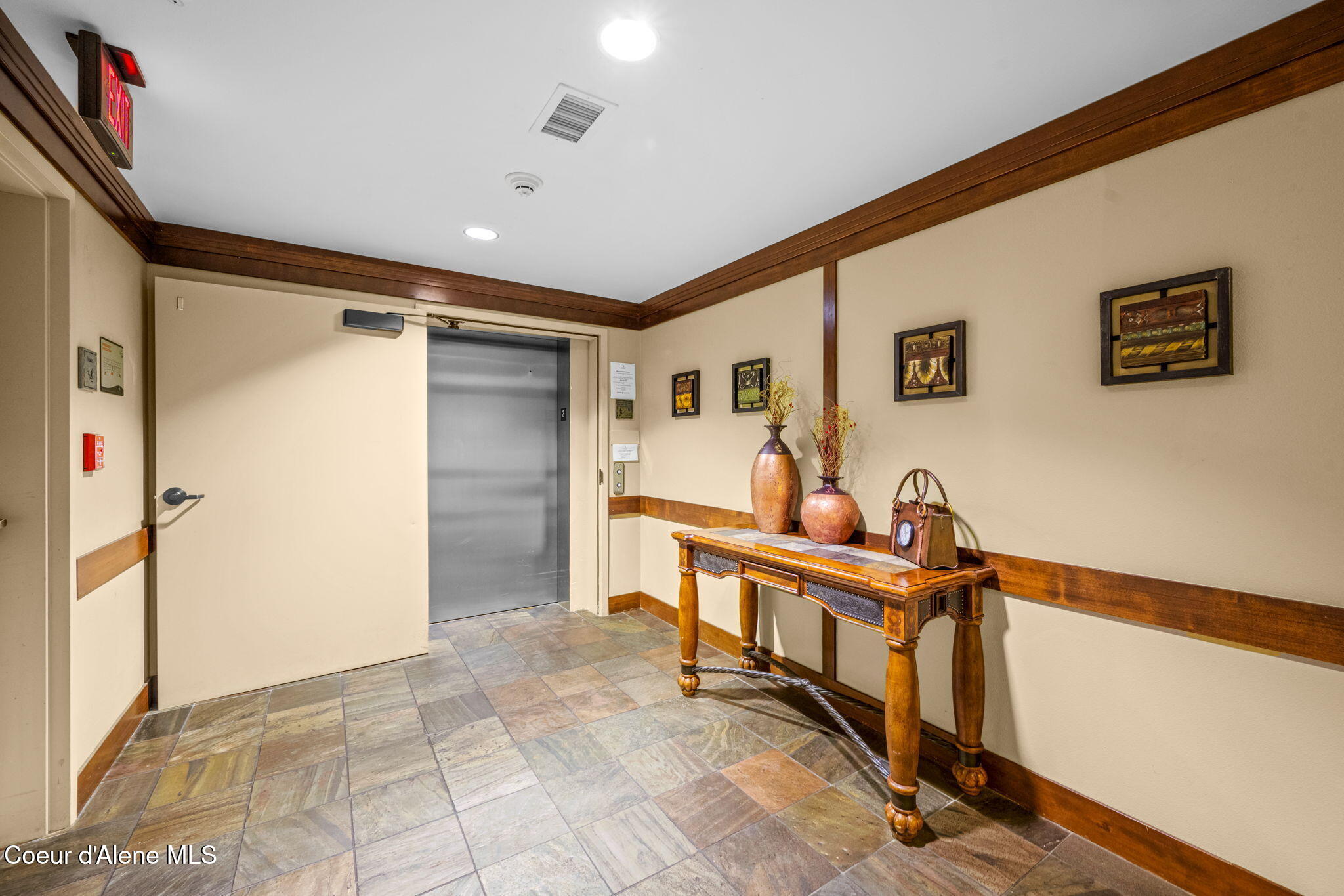 2050 N Main ST, 211, Coeur d'Alene Unit: 211