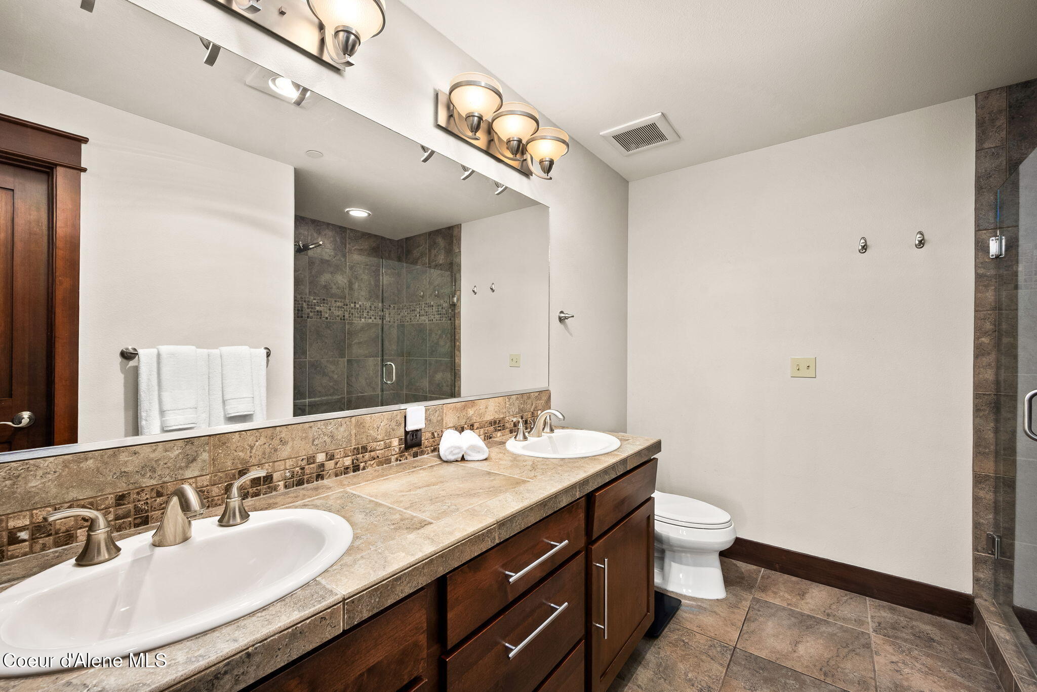 2050 N Main ST, 211, Coeur d'Alene Unit: 211