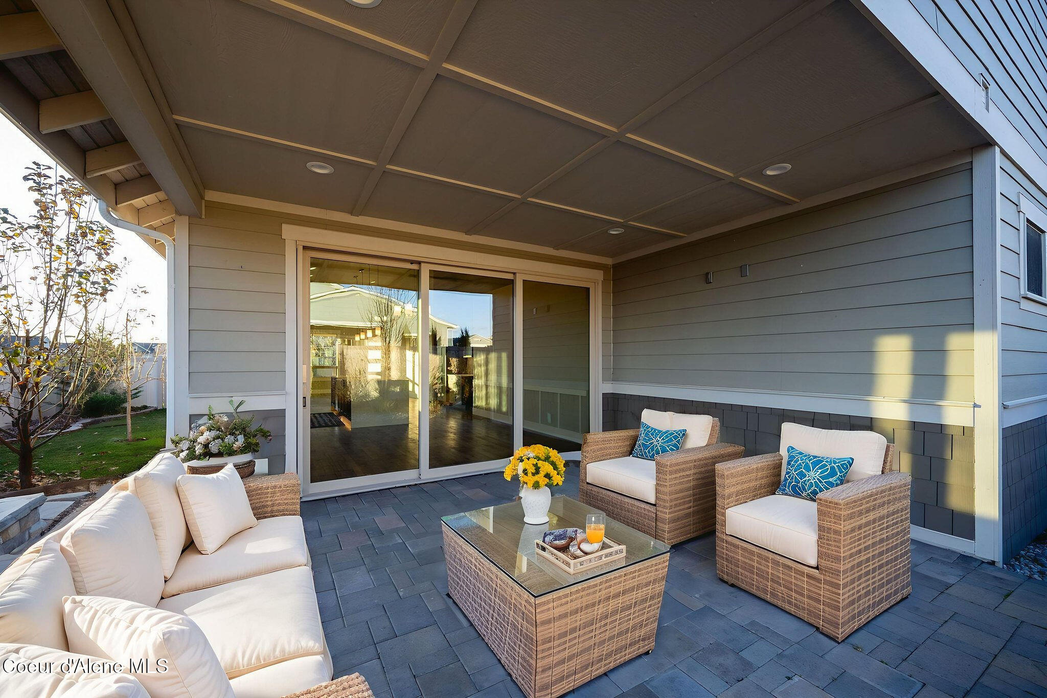 7996 N Hibiscus LN, Coeur d'Alene