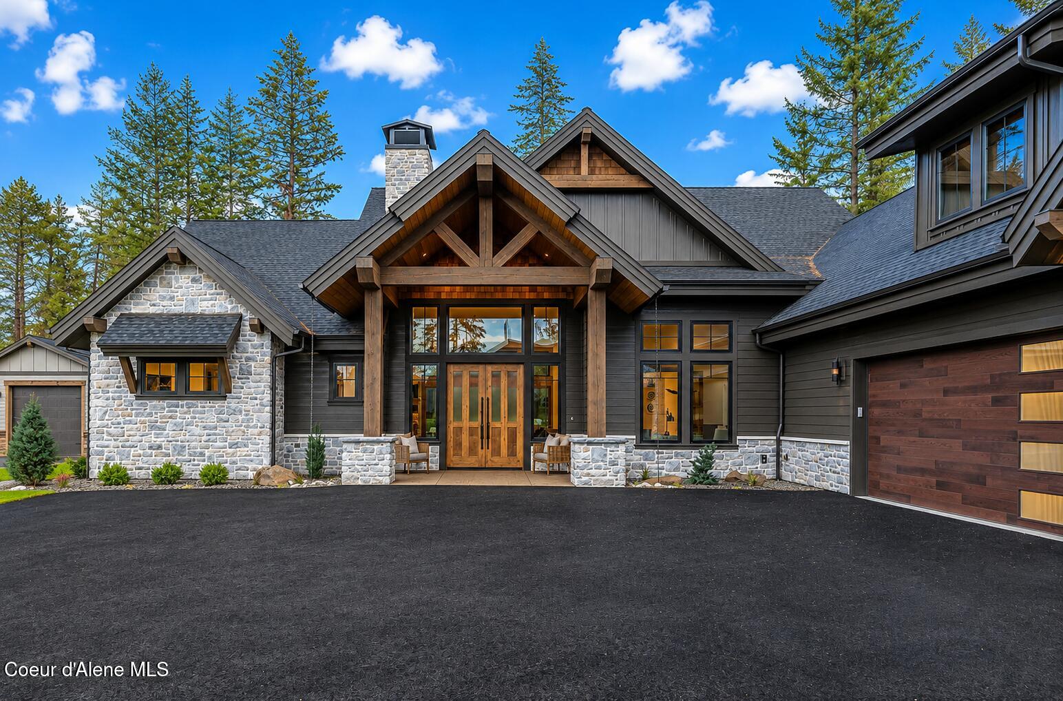 L11B1 N Mountain View Rd