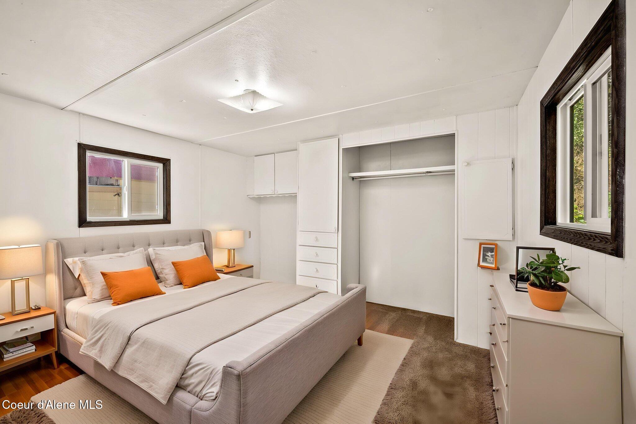153 Burke RD