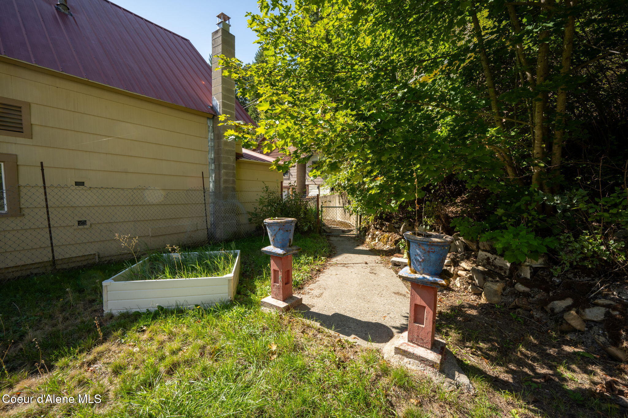 153 Burke RD