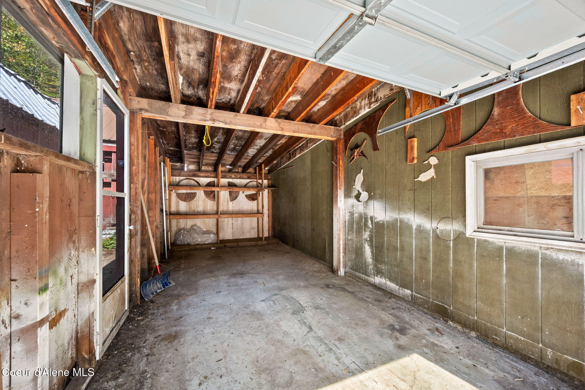 153 Burke RD