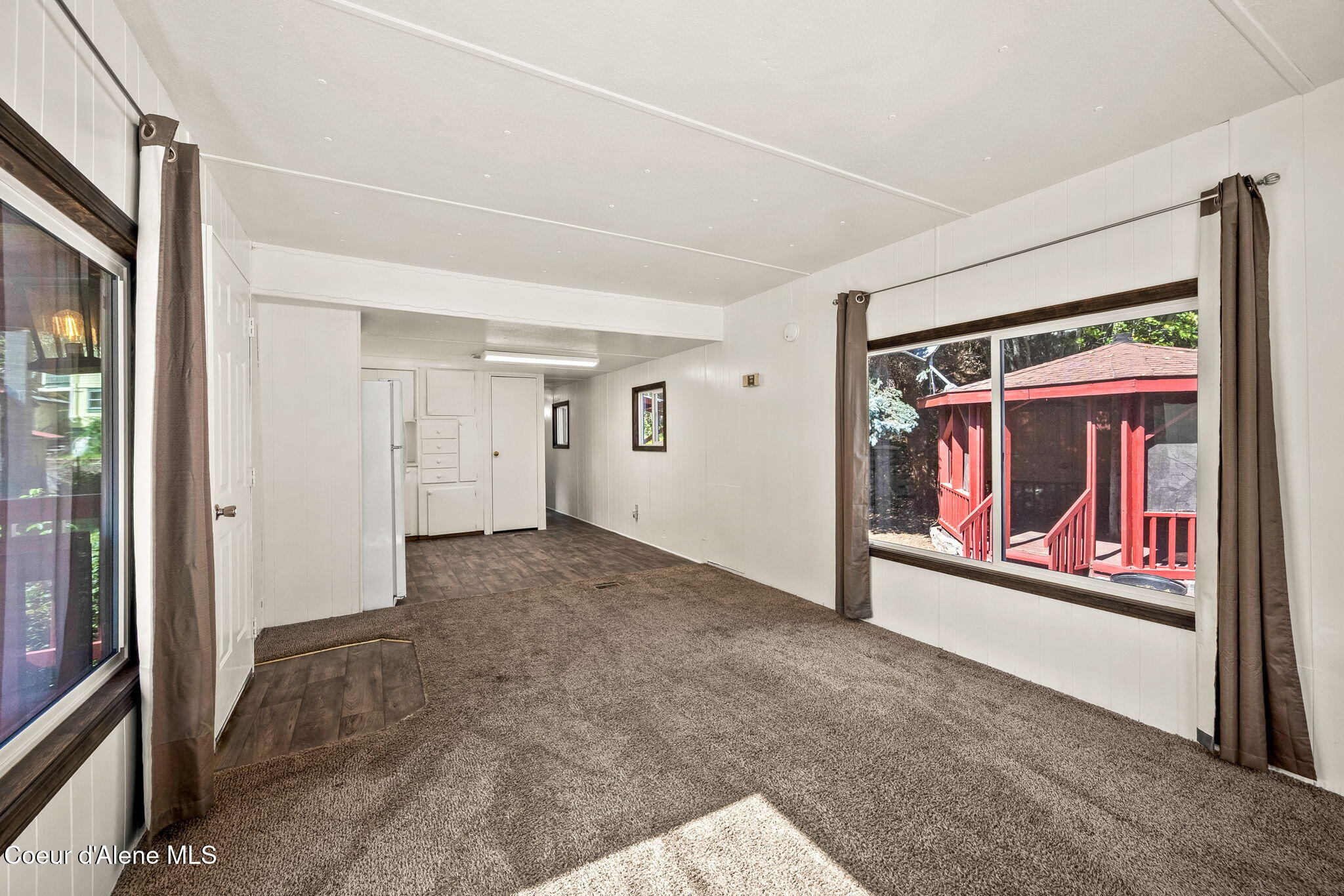 153 Burke RD