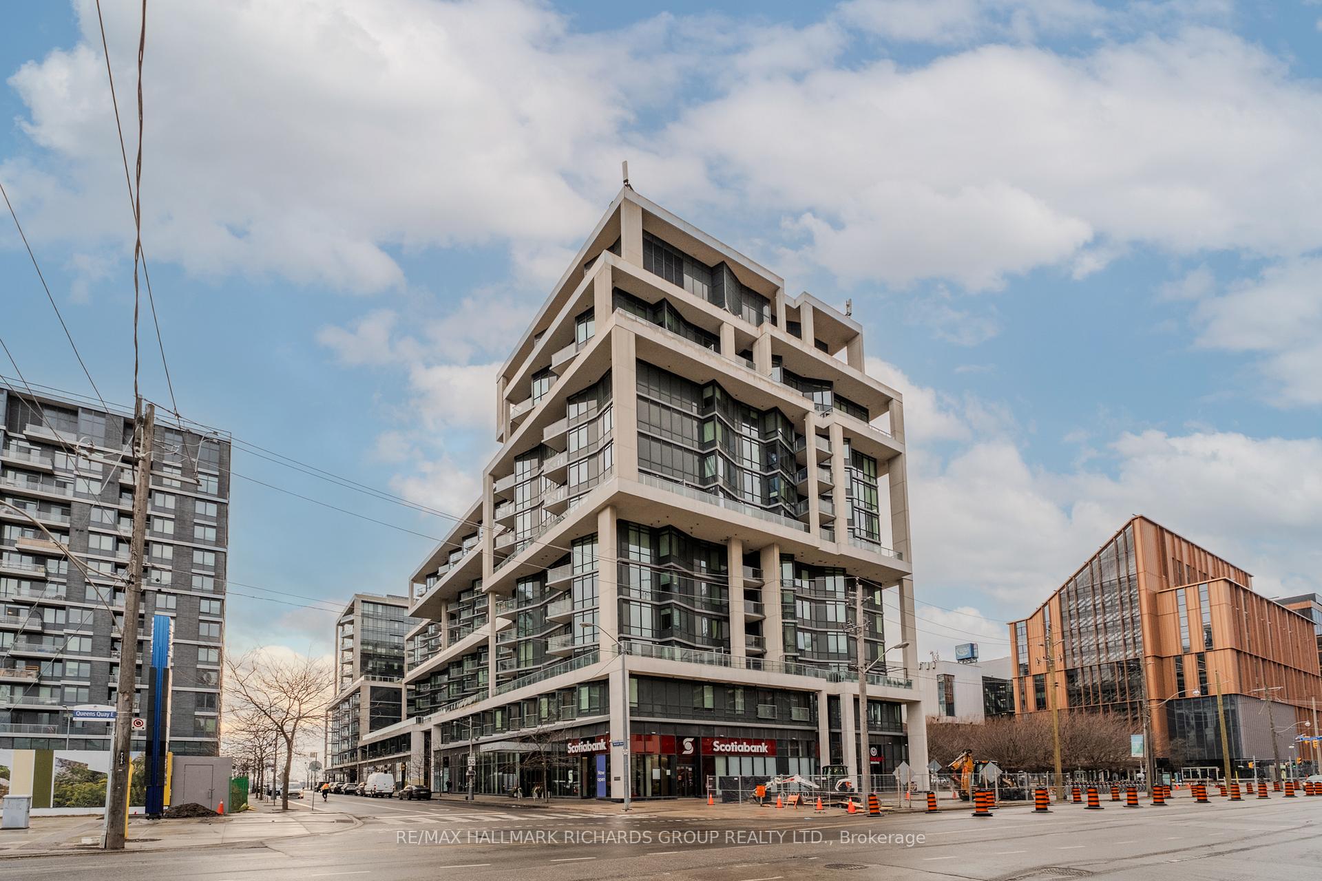 15 Merchants' Wharf N/A 340