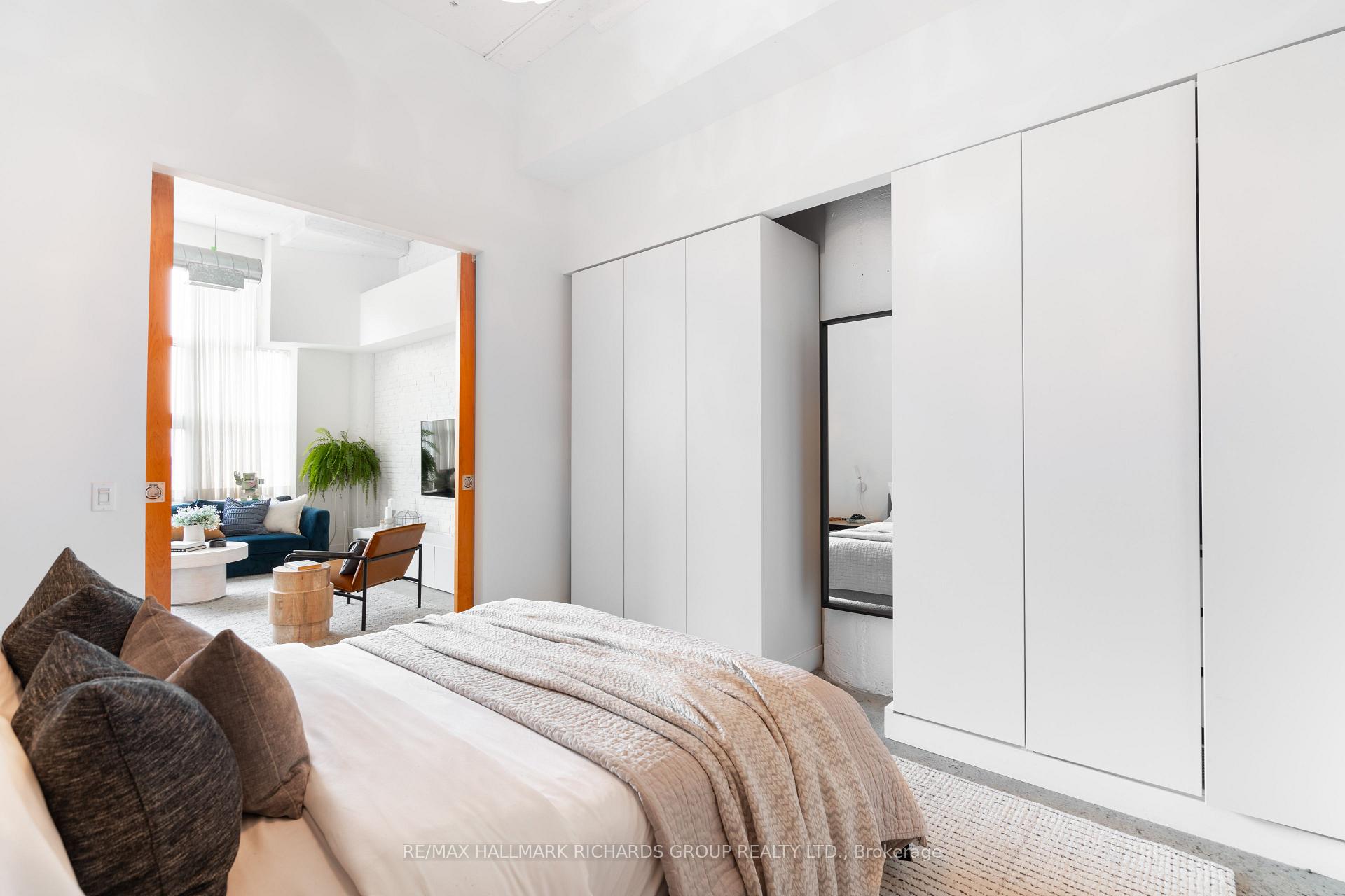 155 Dalhousie Street 942