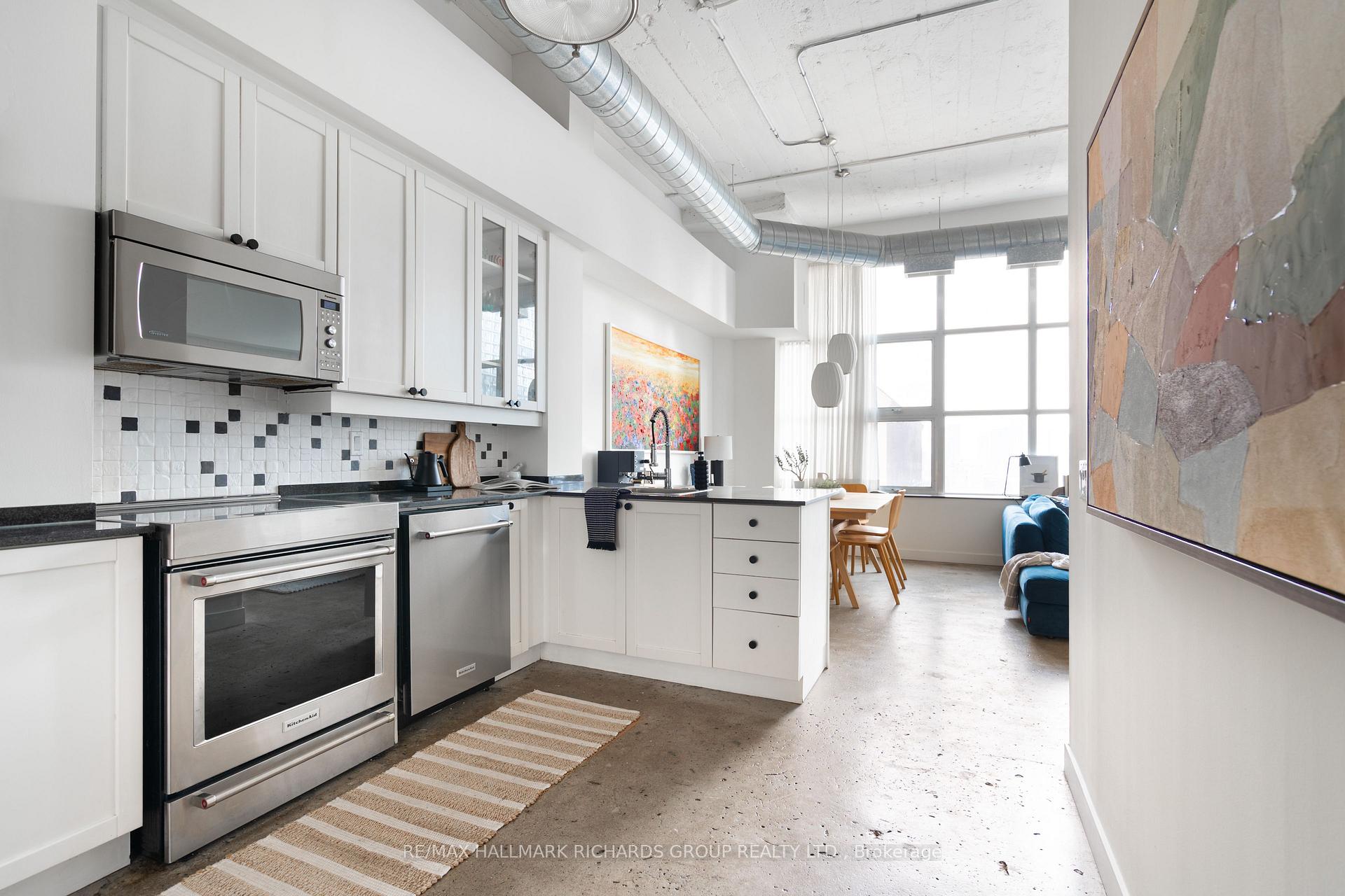 155 Dalhousie Street 942