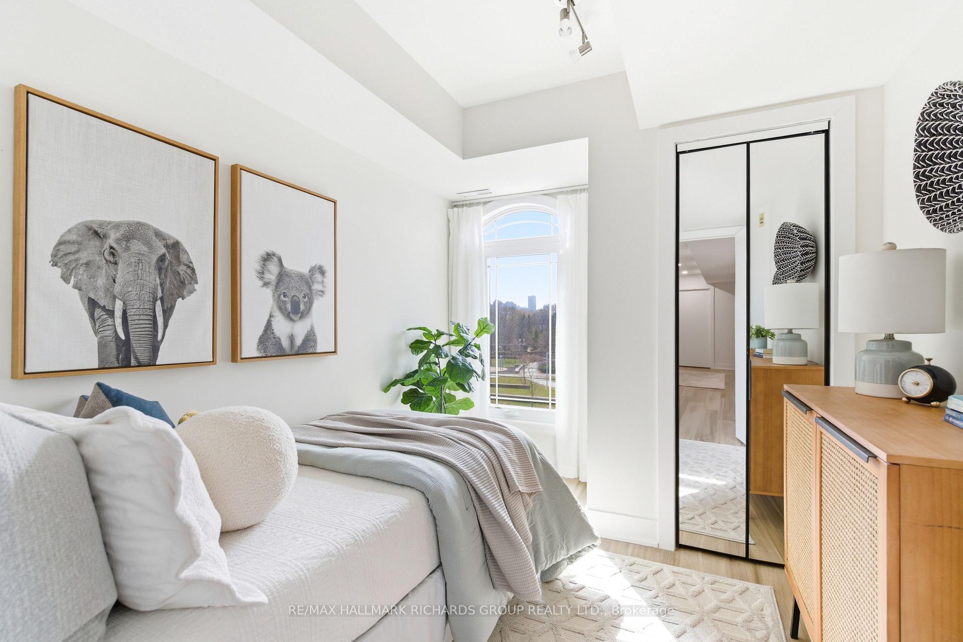 118 Finch Avenue W 8