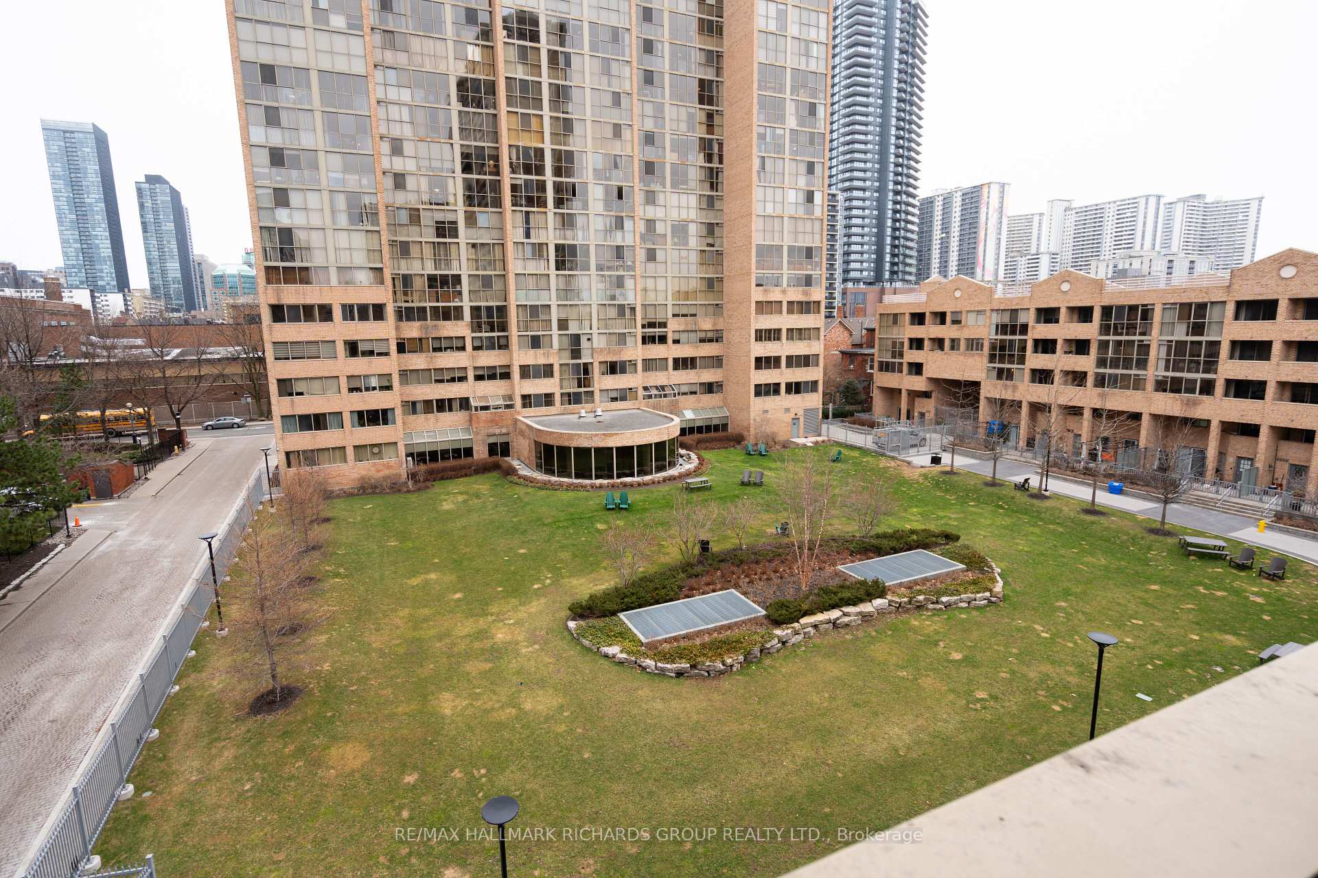 60 Homewood Avenue 501