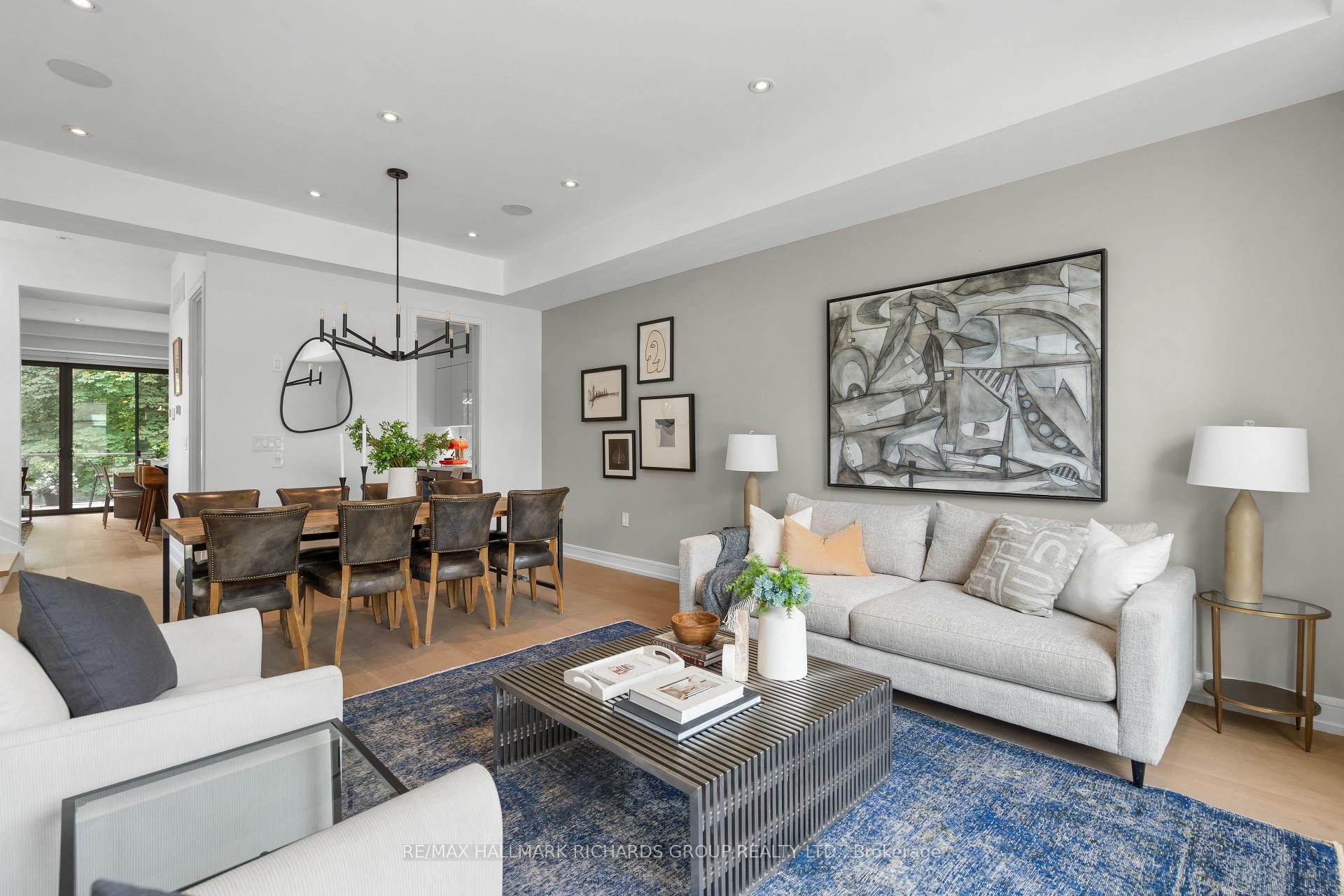 21 Stuart Crescent