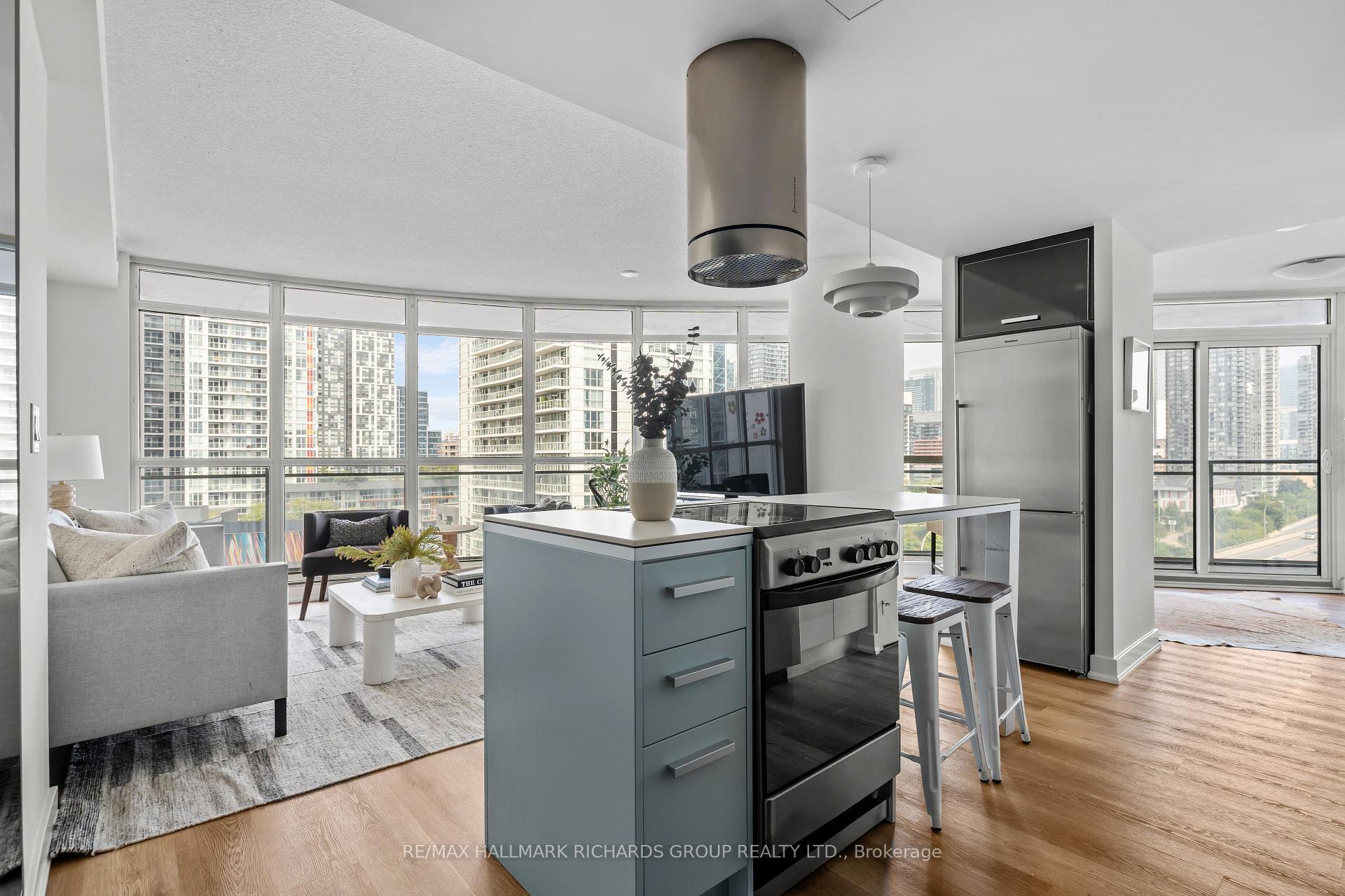 38 Dan Leckie Way 1208, Toronto Unit: 1208