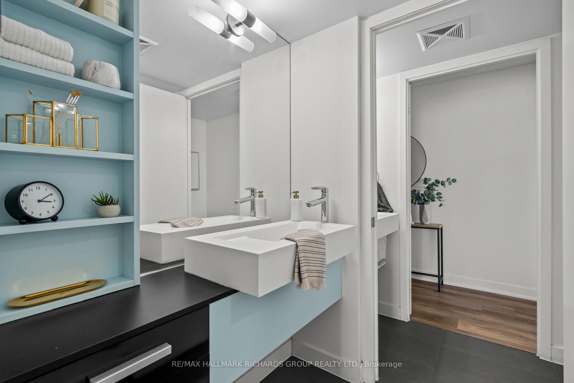 38 Dan Leckie Way 1208, Toronto Unit: 1208