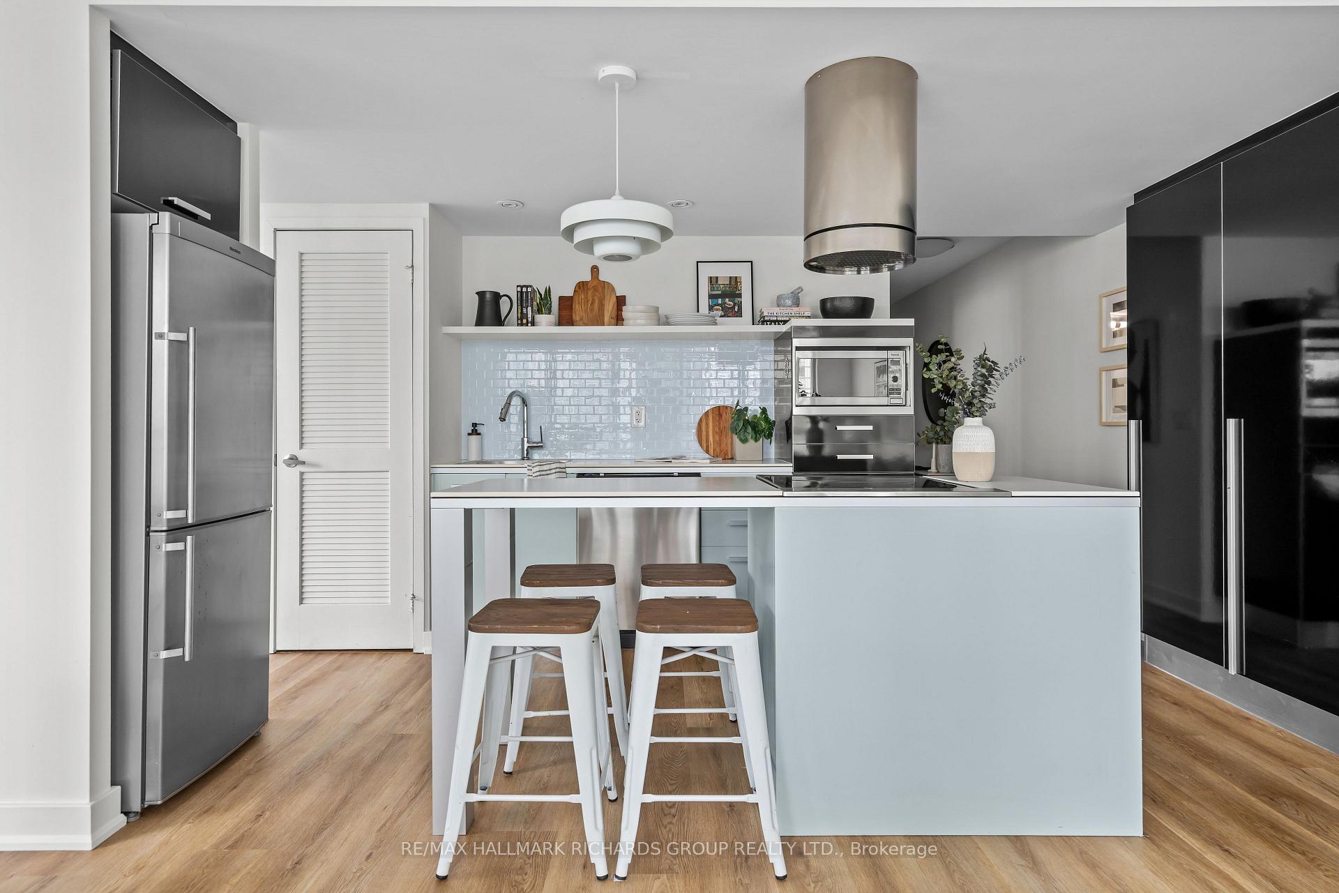 38 Dan Leckie Way 1208, Toronto Unit: 1208